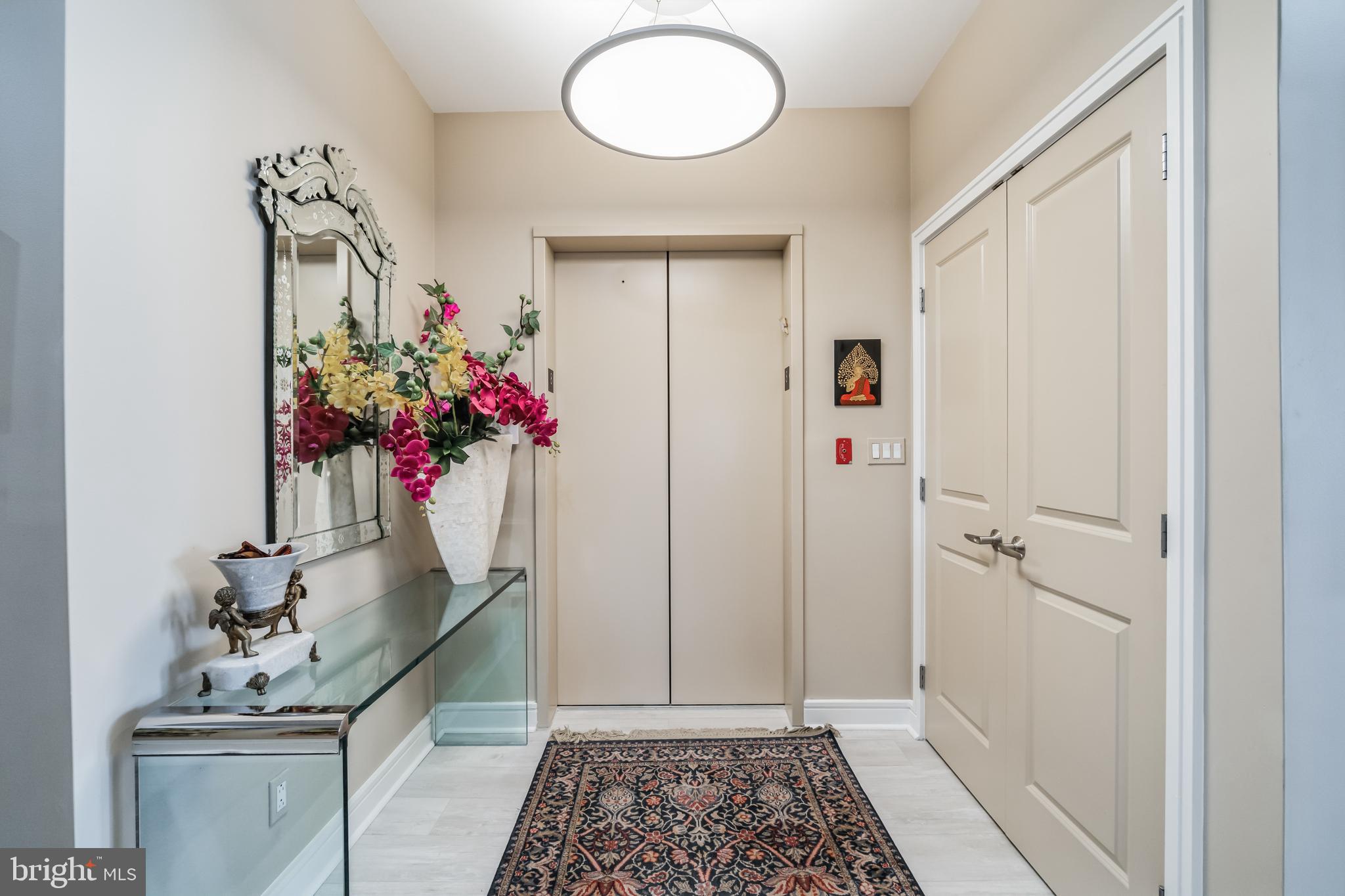 OLD CITY - Residential