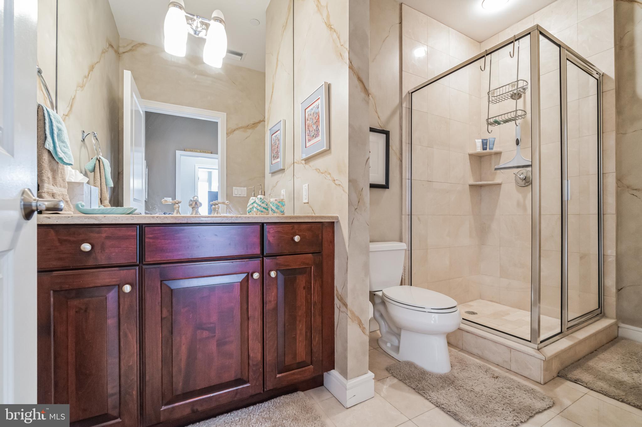 OLD CITY - Residential