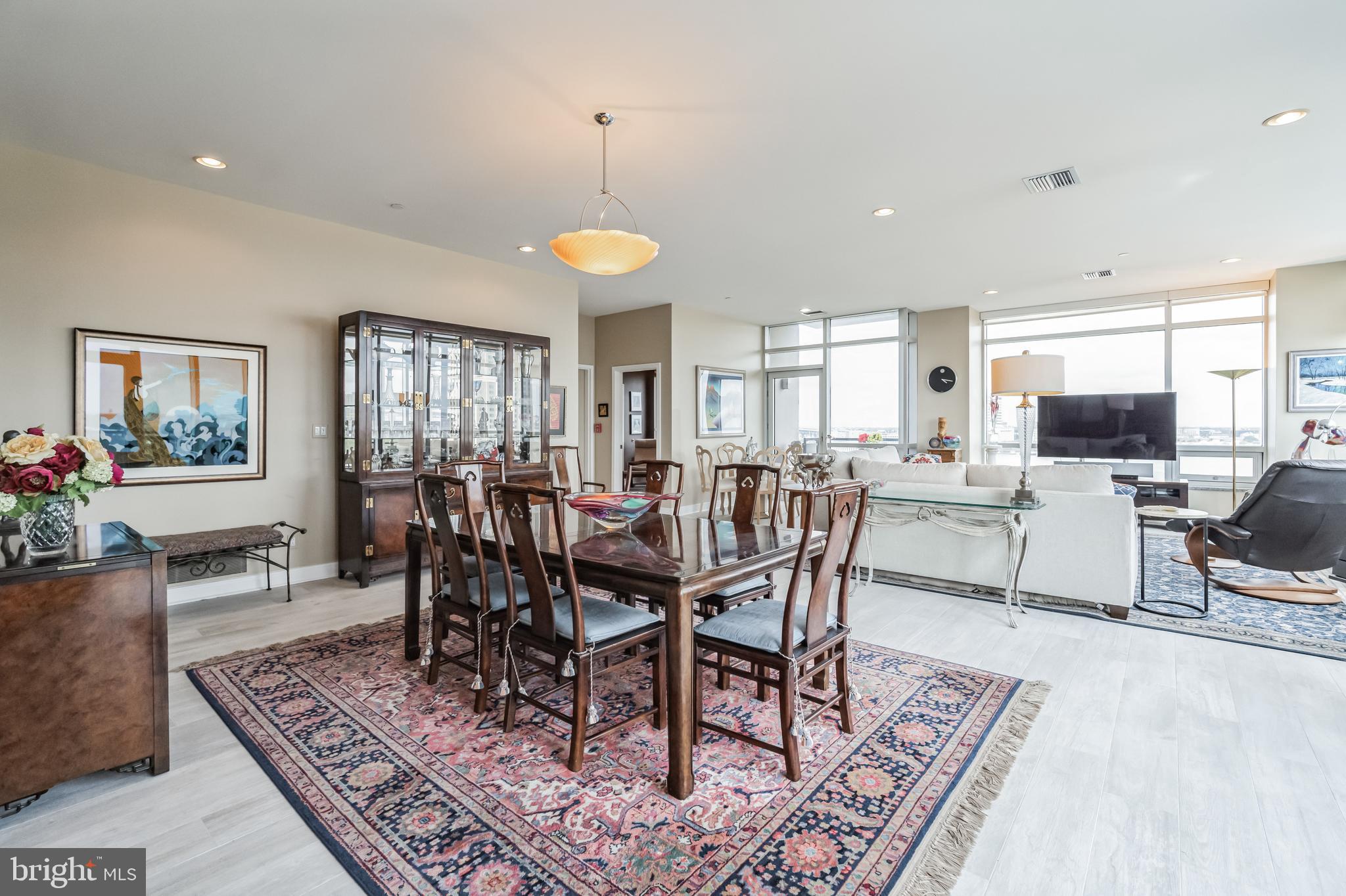 OLD CITY - Residential