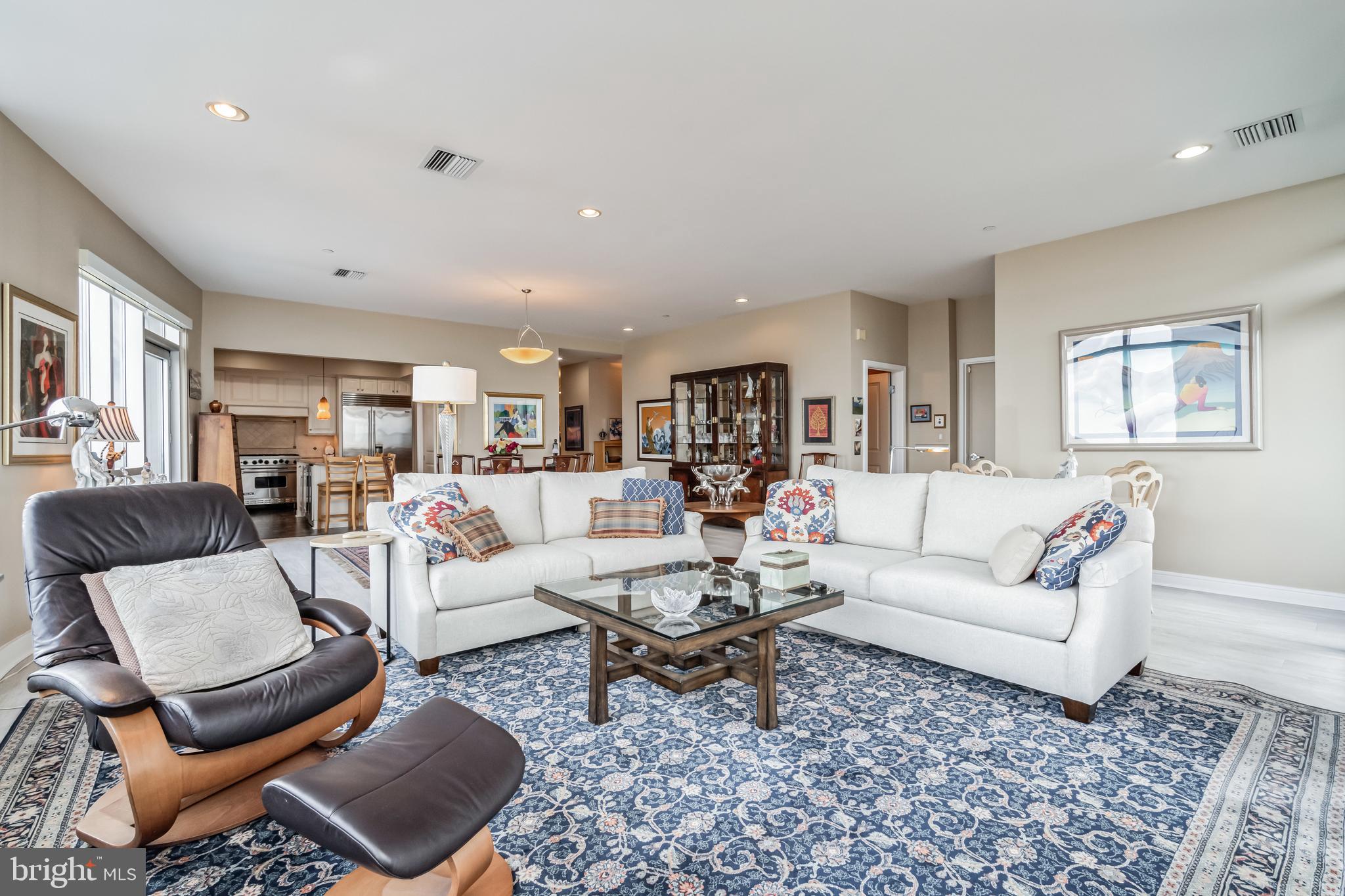 OLD CITY - Residential