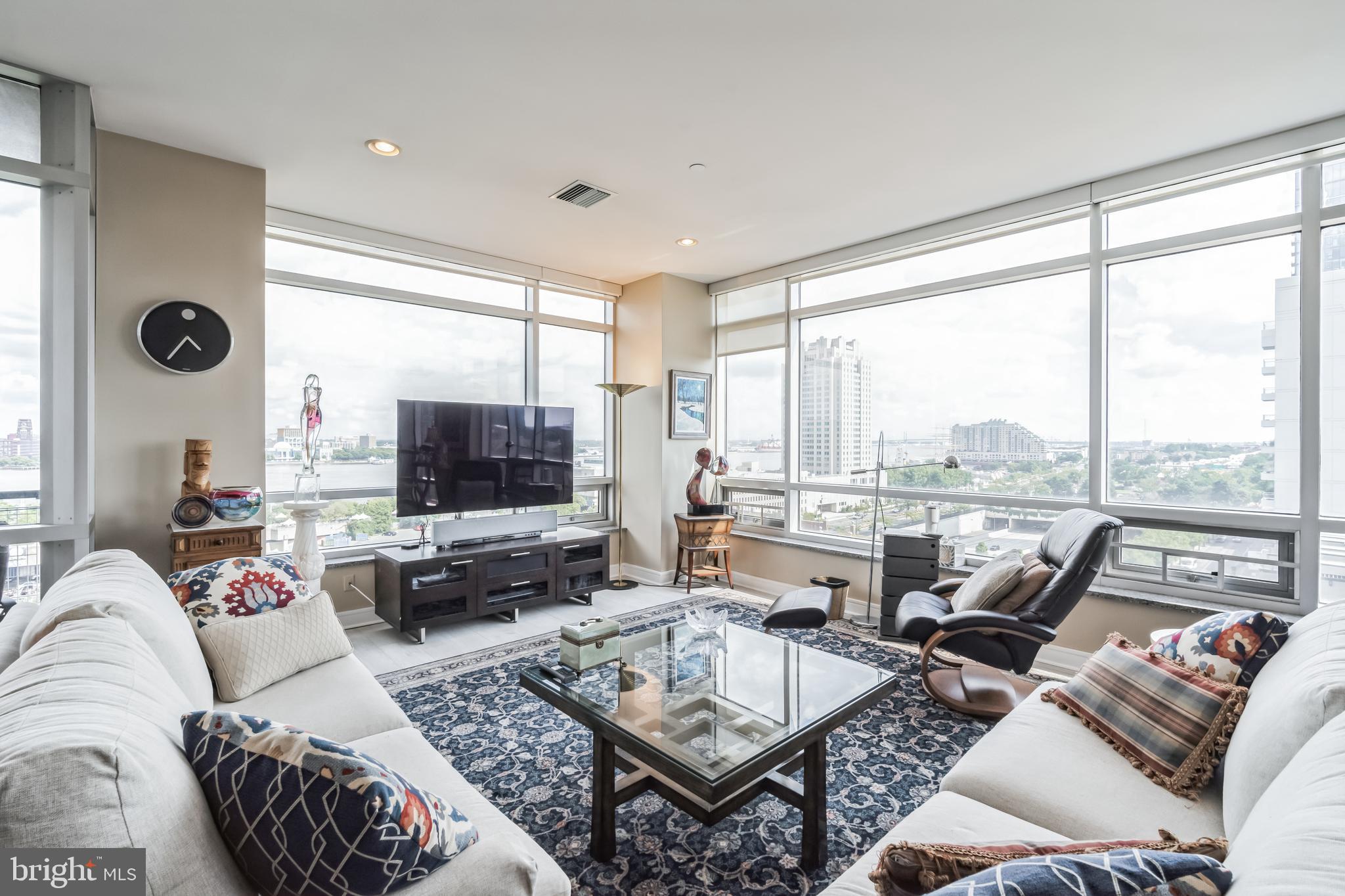 OLD CITY - Residential