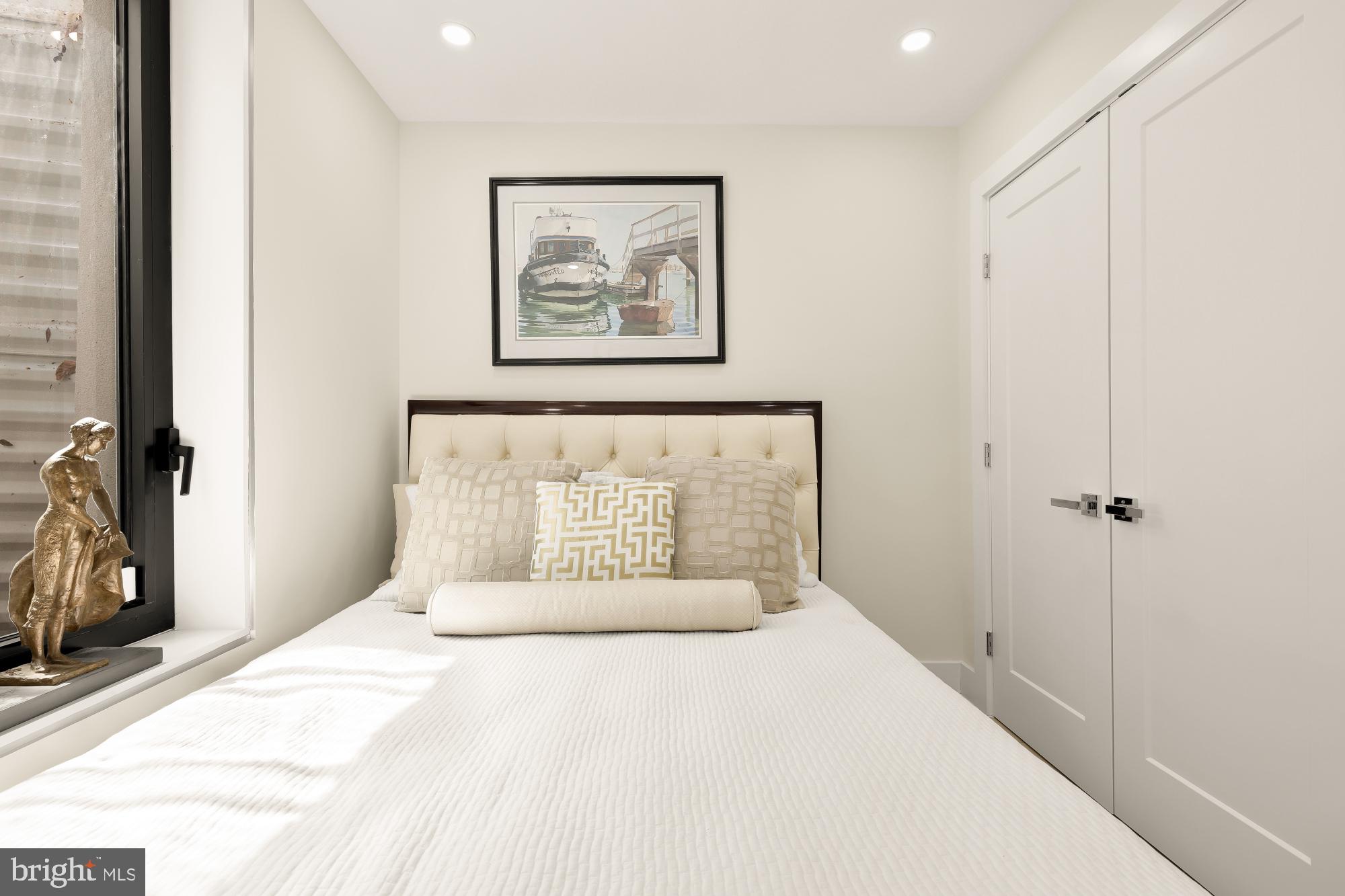 BROOKLAND - Residential