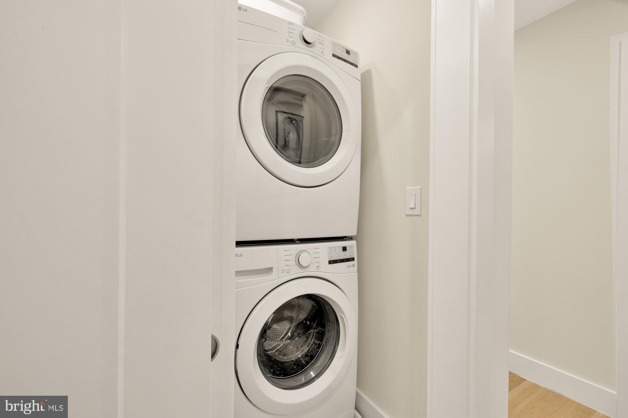 BROOKLAND - Residential