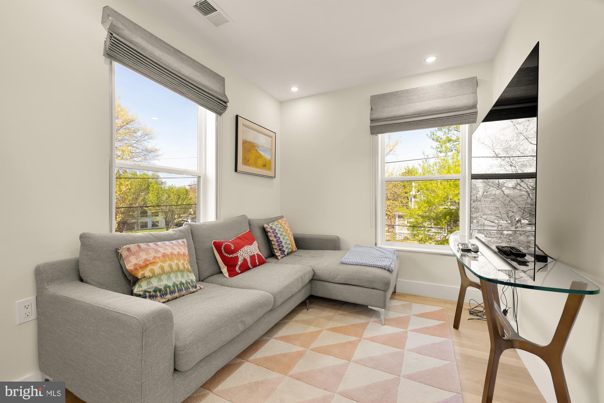 BROOKLAND - Residential