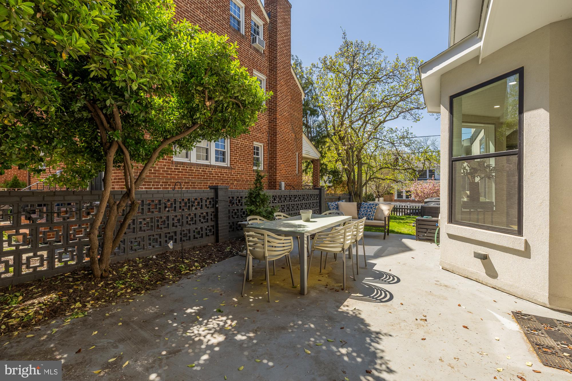 BROOKLAND - Residential