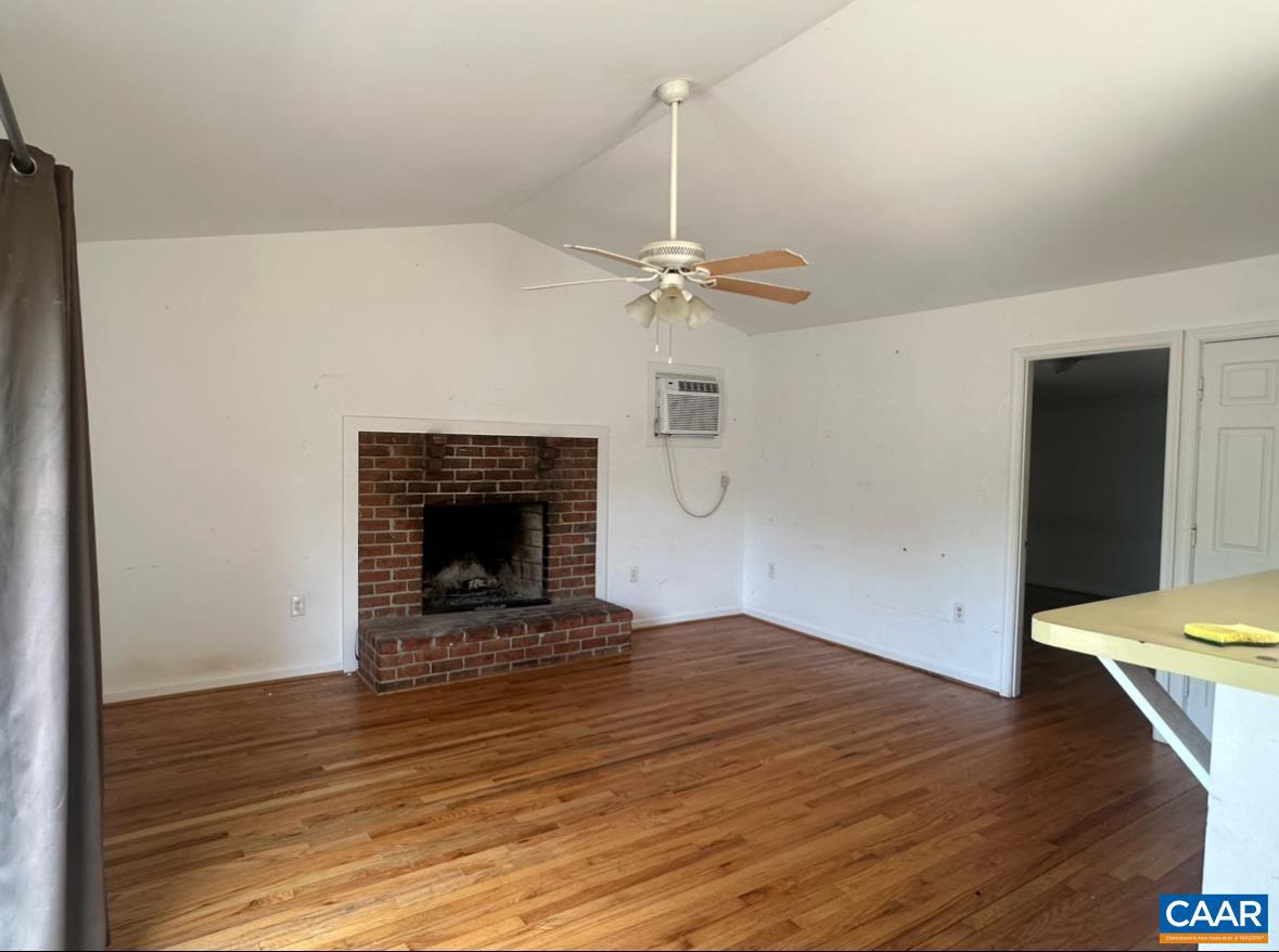 EASTHAM - Residential Lease