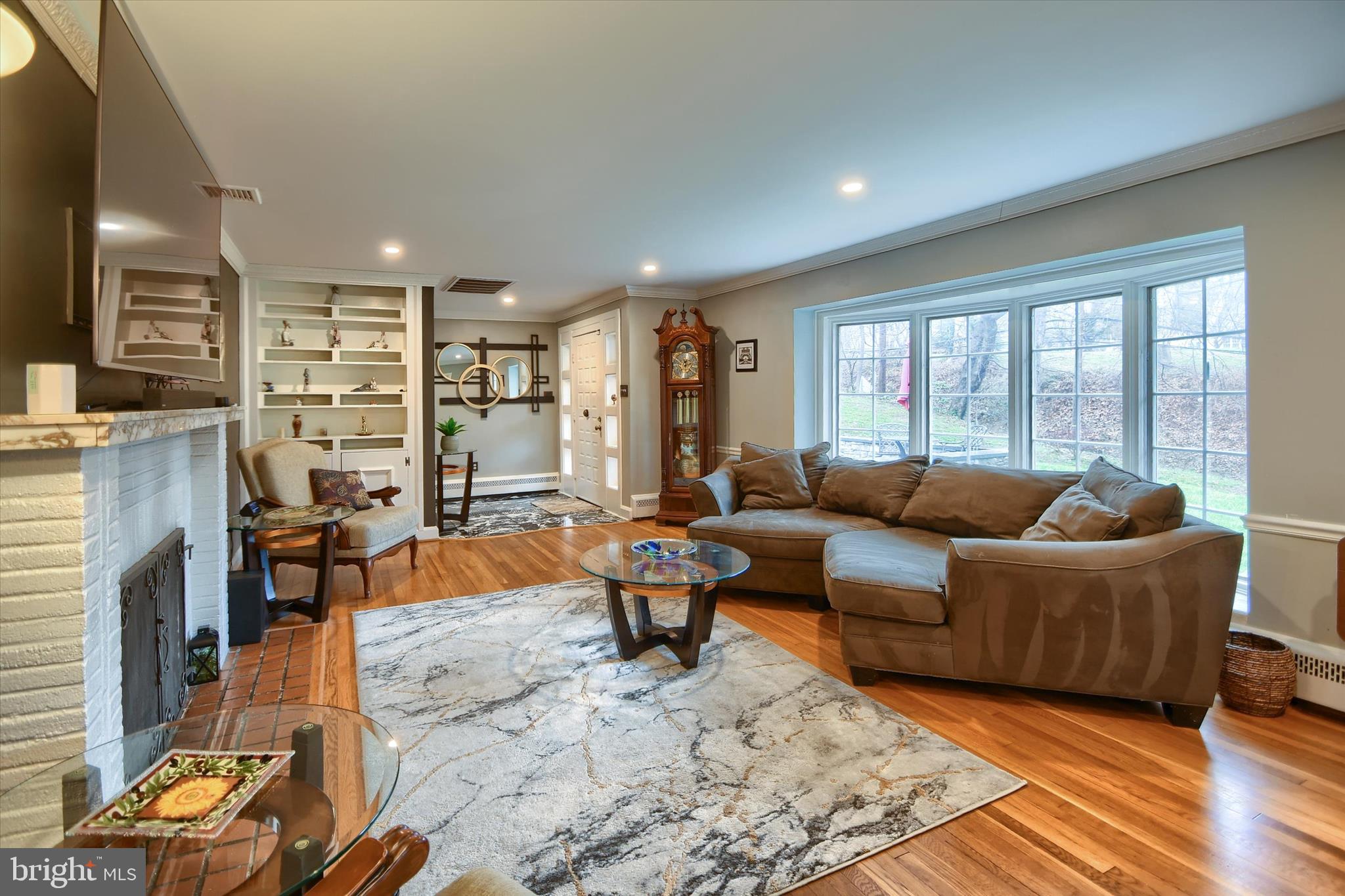 YORKTOWN CROSSING - Residential