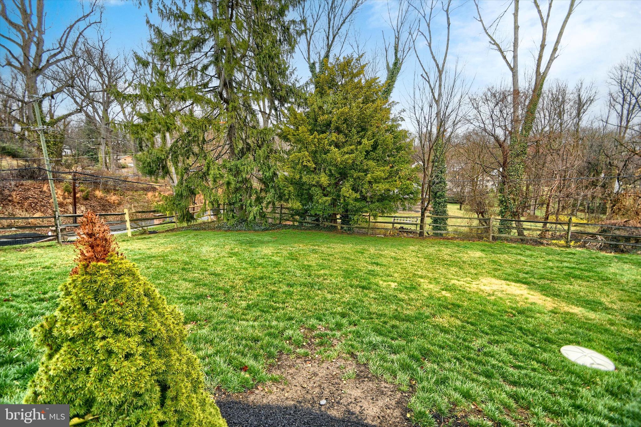 YORKTOWN CROSSING - Residential