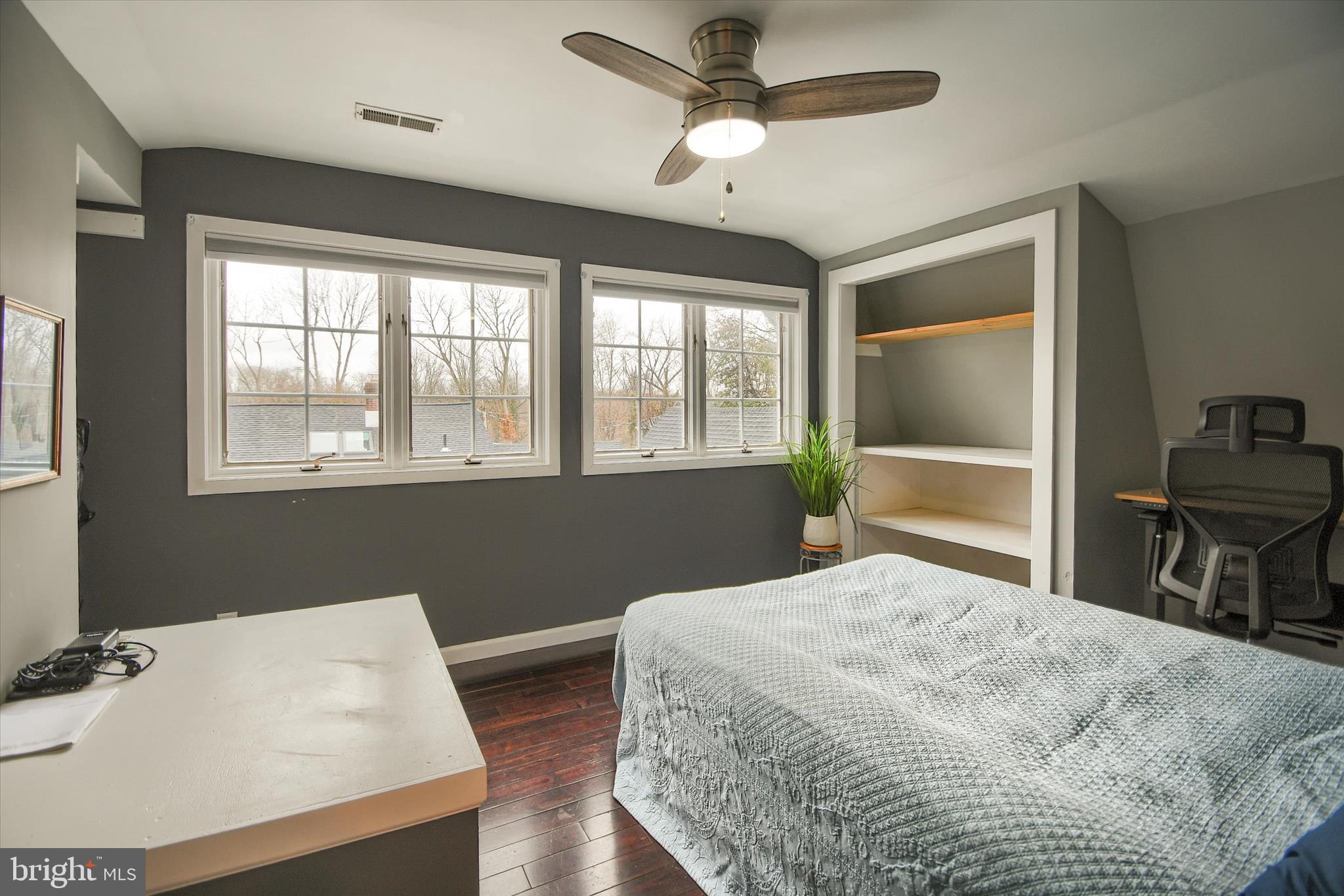 YORKTOWN CROSSING - Residential