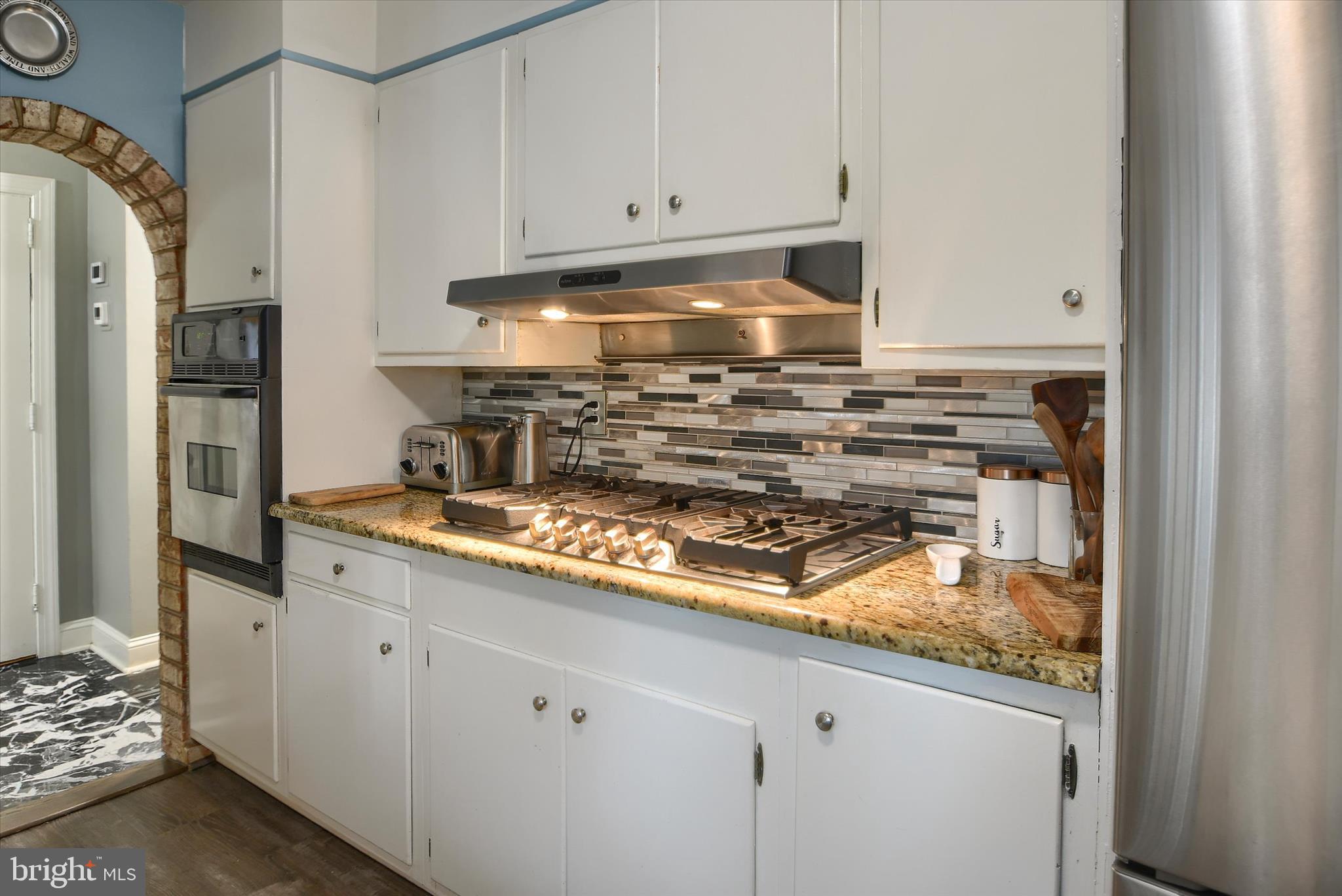 YORKTOWN CROSSING - Residential