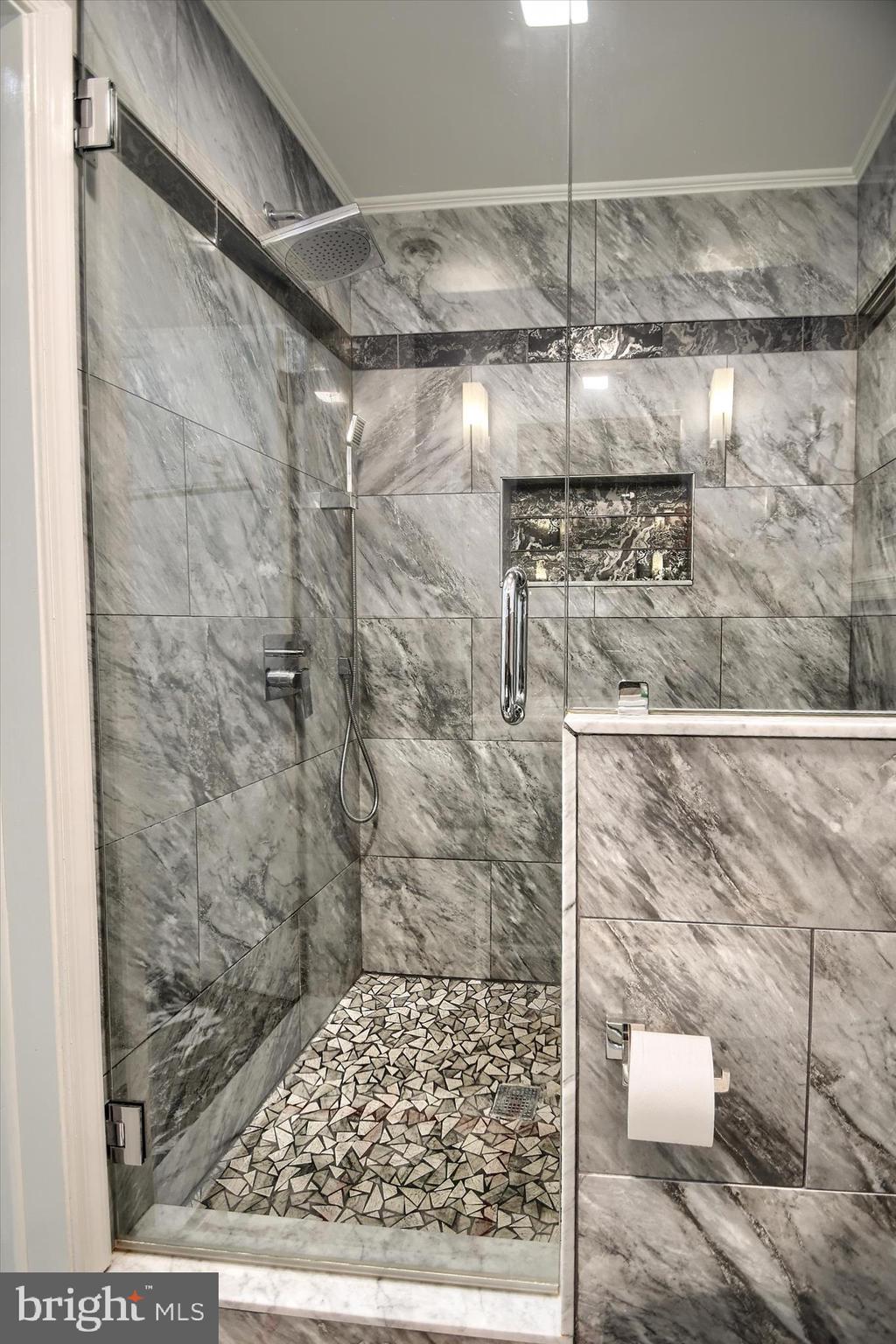 YORKTOWN CROSSING - Residential