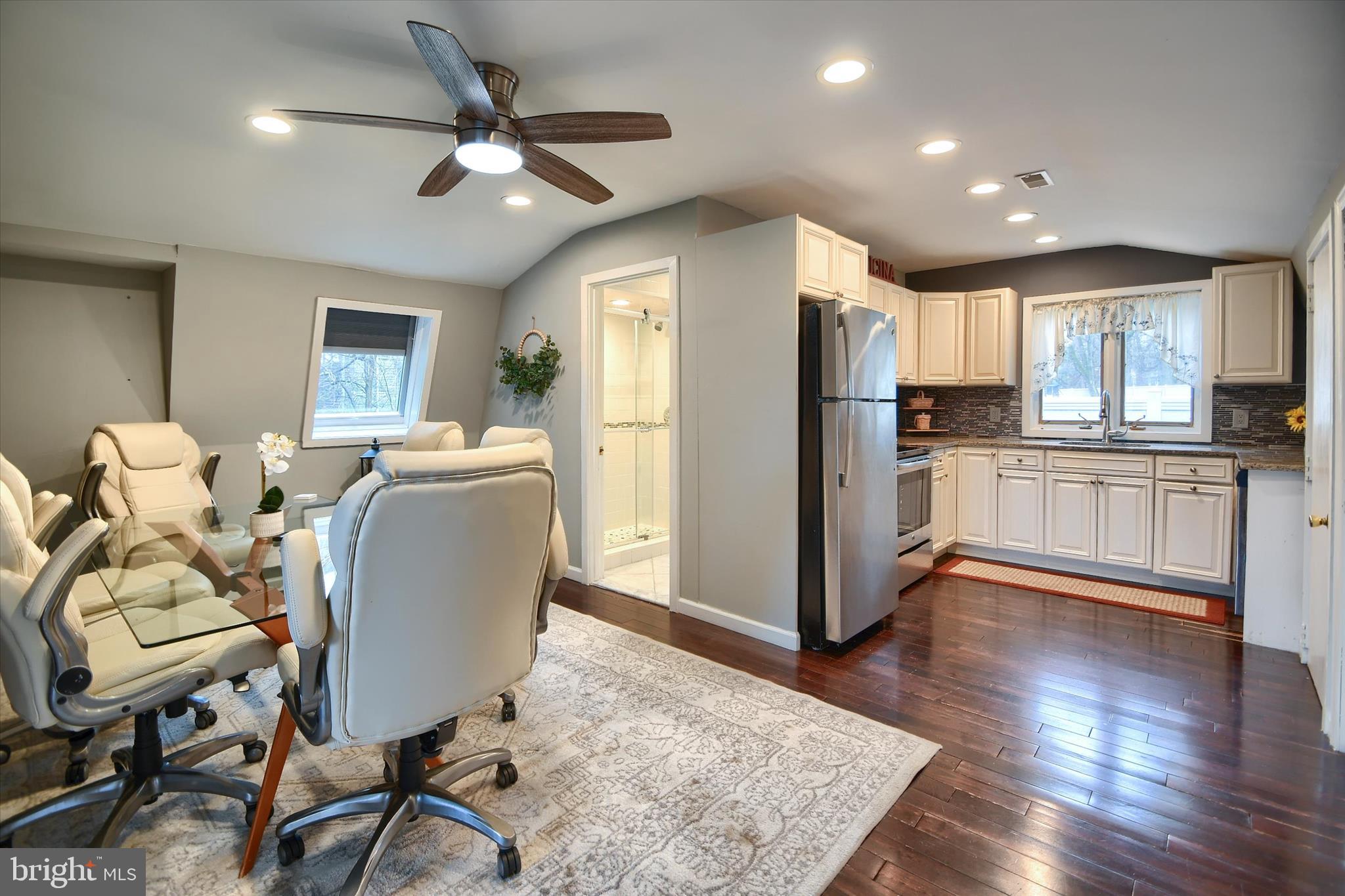 YORKTOWN CROSSING - Residential