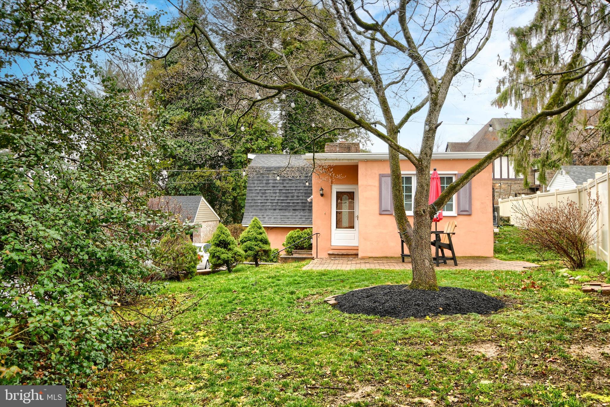 YORKTOWN CROSSING - Residential