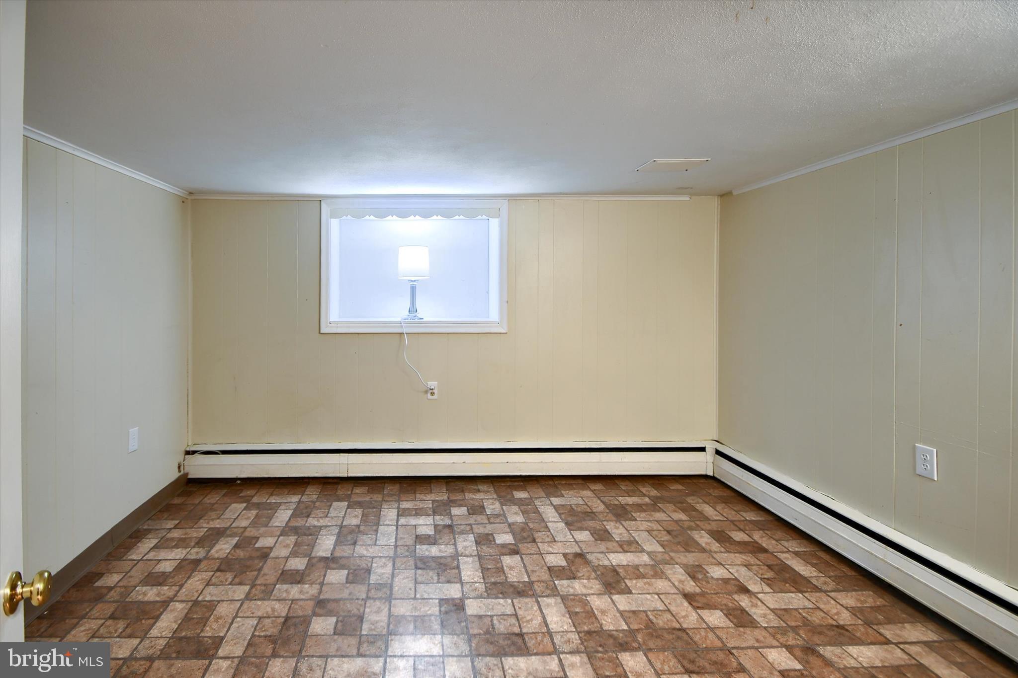 YORKTOWN CROSSING - Residential