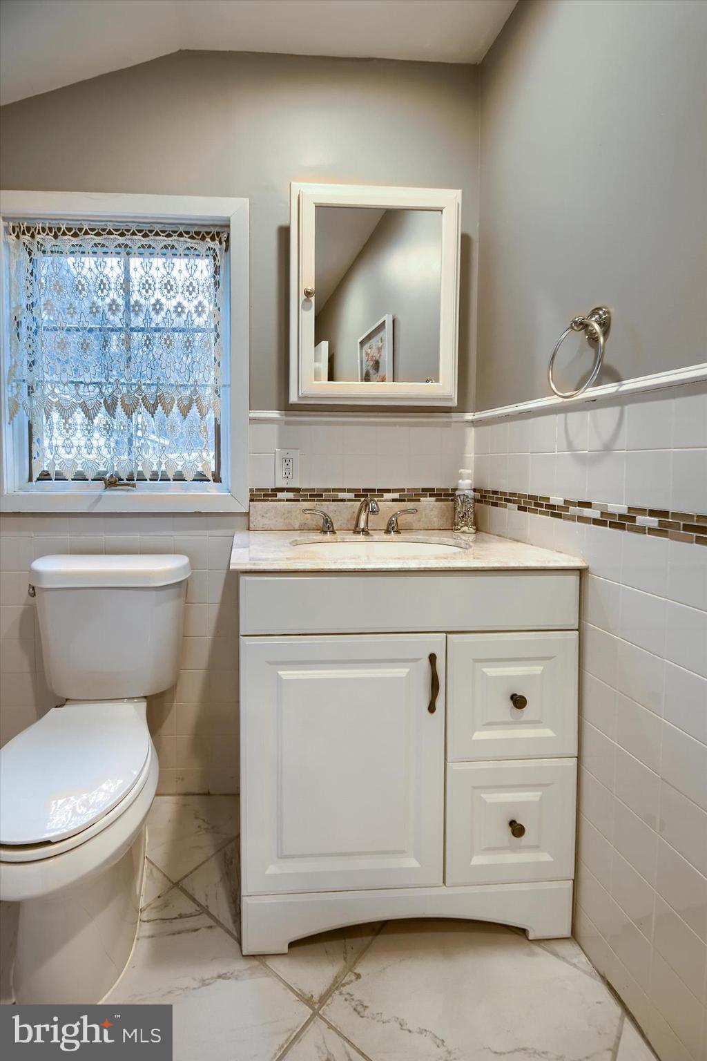 YORKTOWN CROSSING - Residential