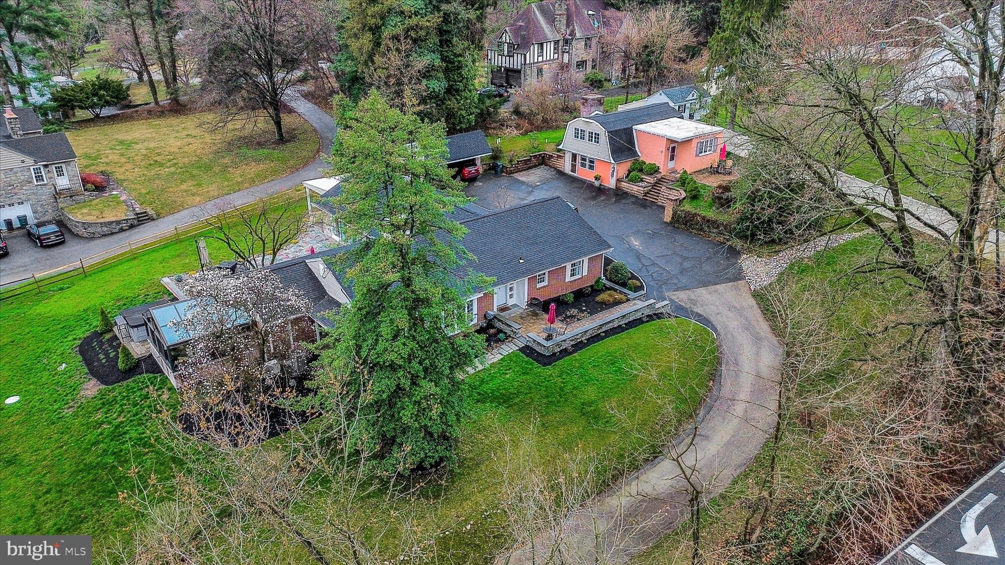 YORKTOWN CROSSING - Residential