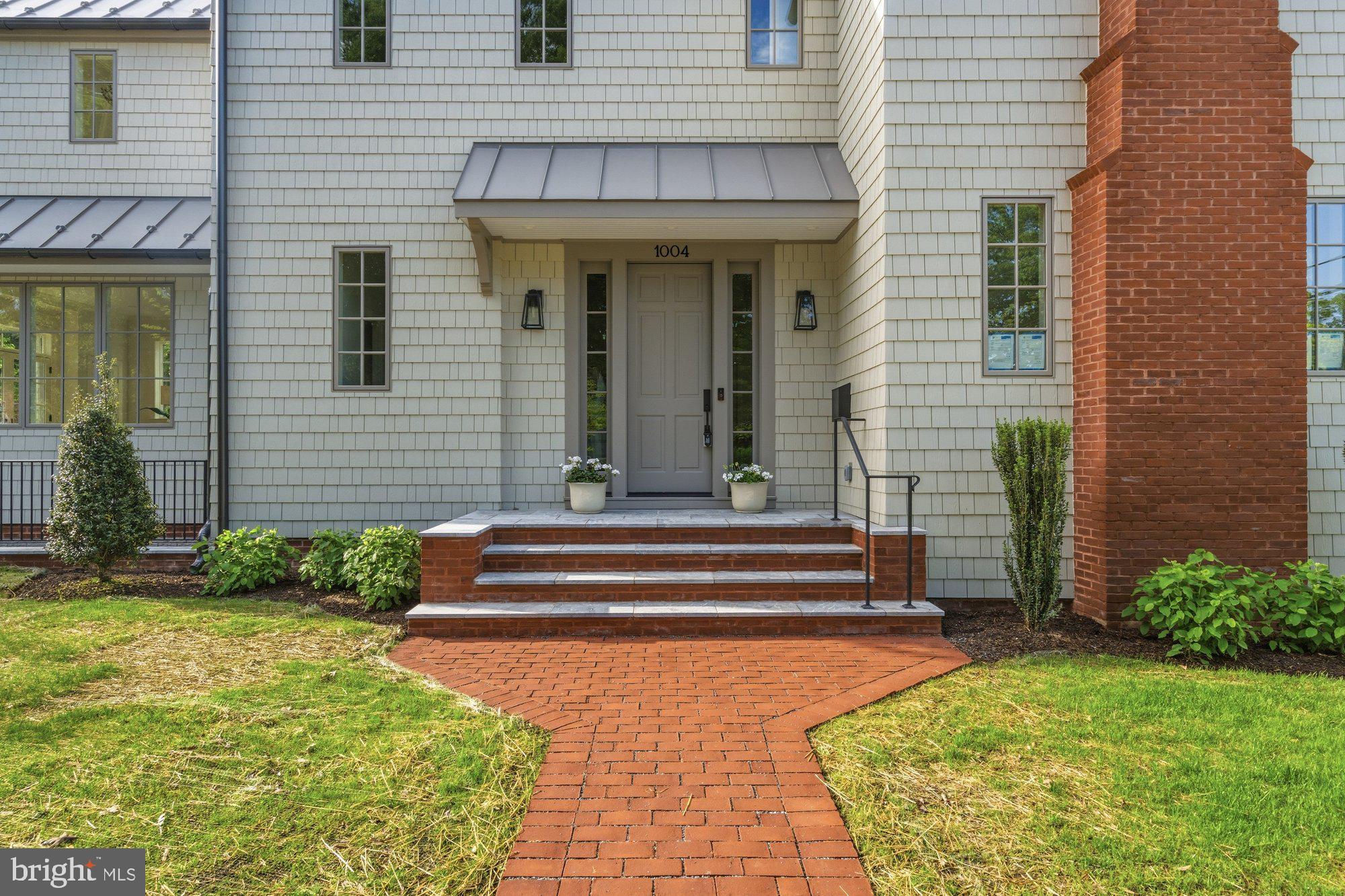 BRADDOCK HEIGHTS - Residential
