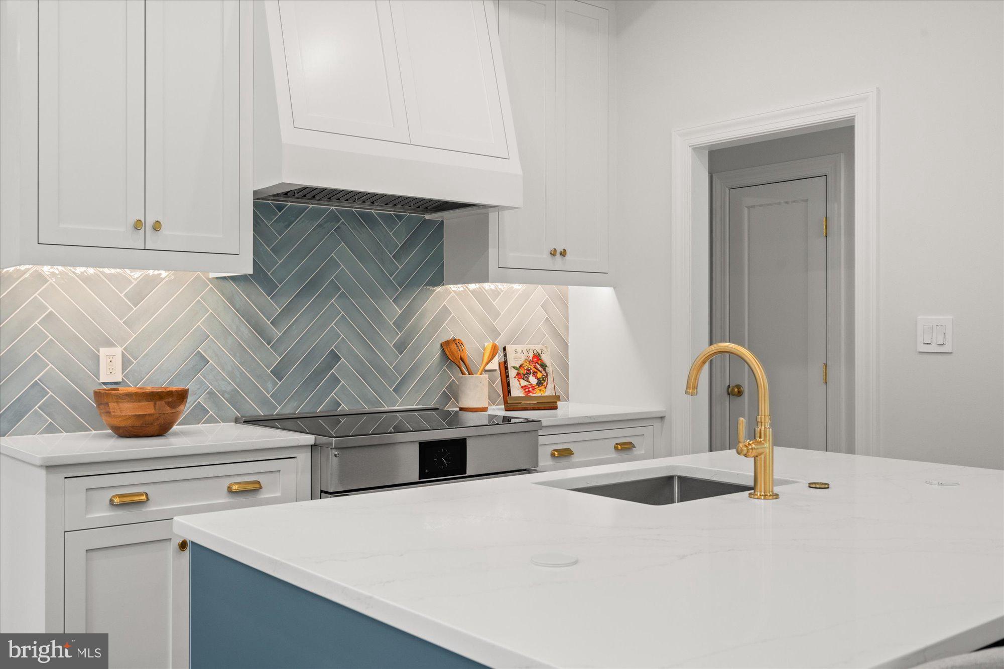 BRADDOCK HEIGHTS - Residential