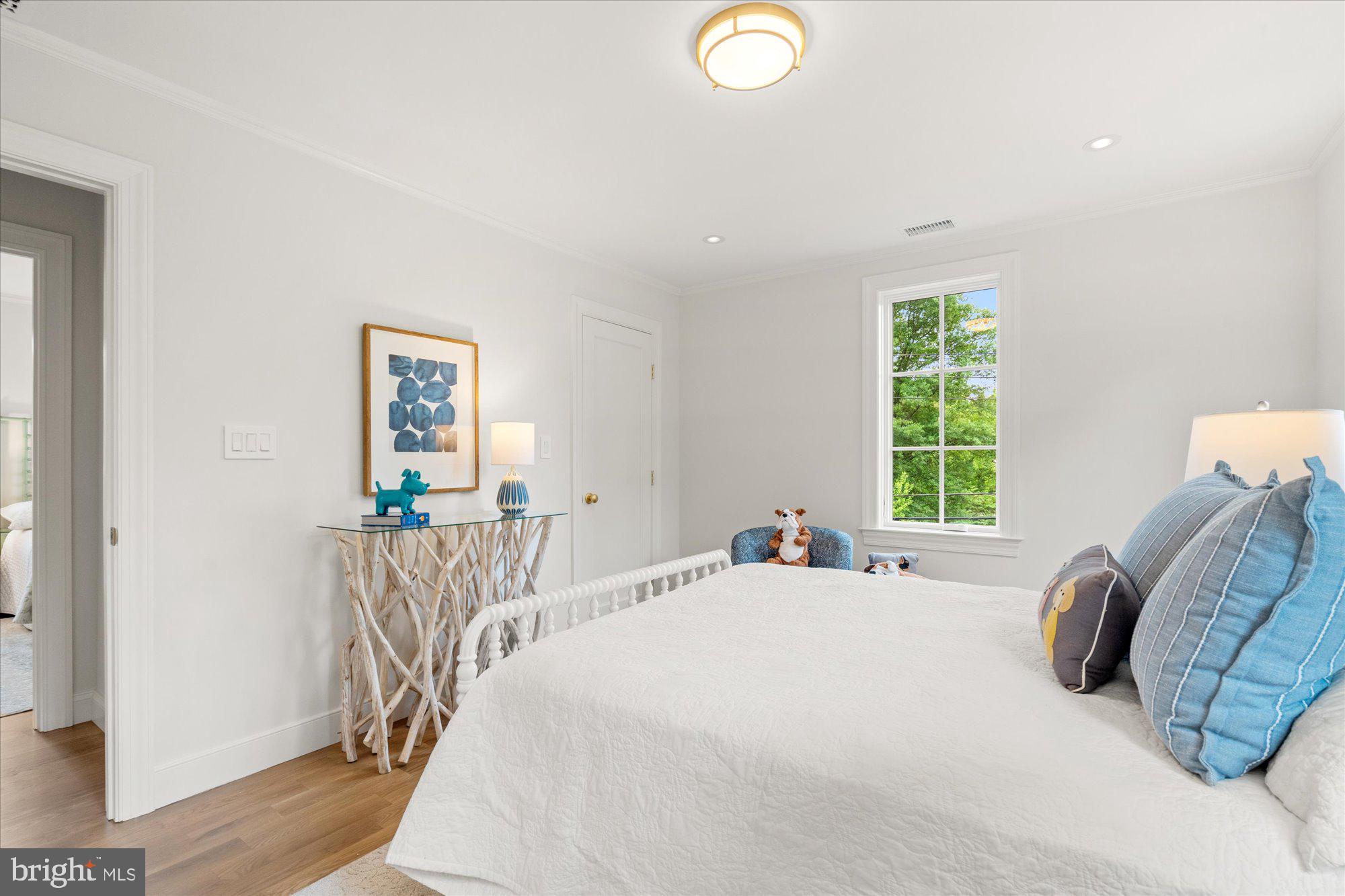 BRADDOCK HEIGHTS - Residential
