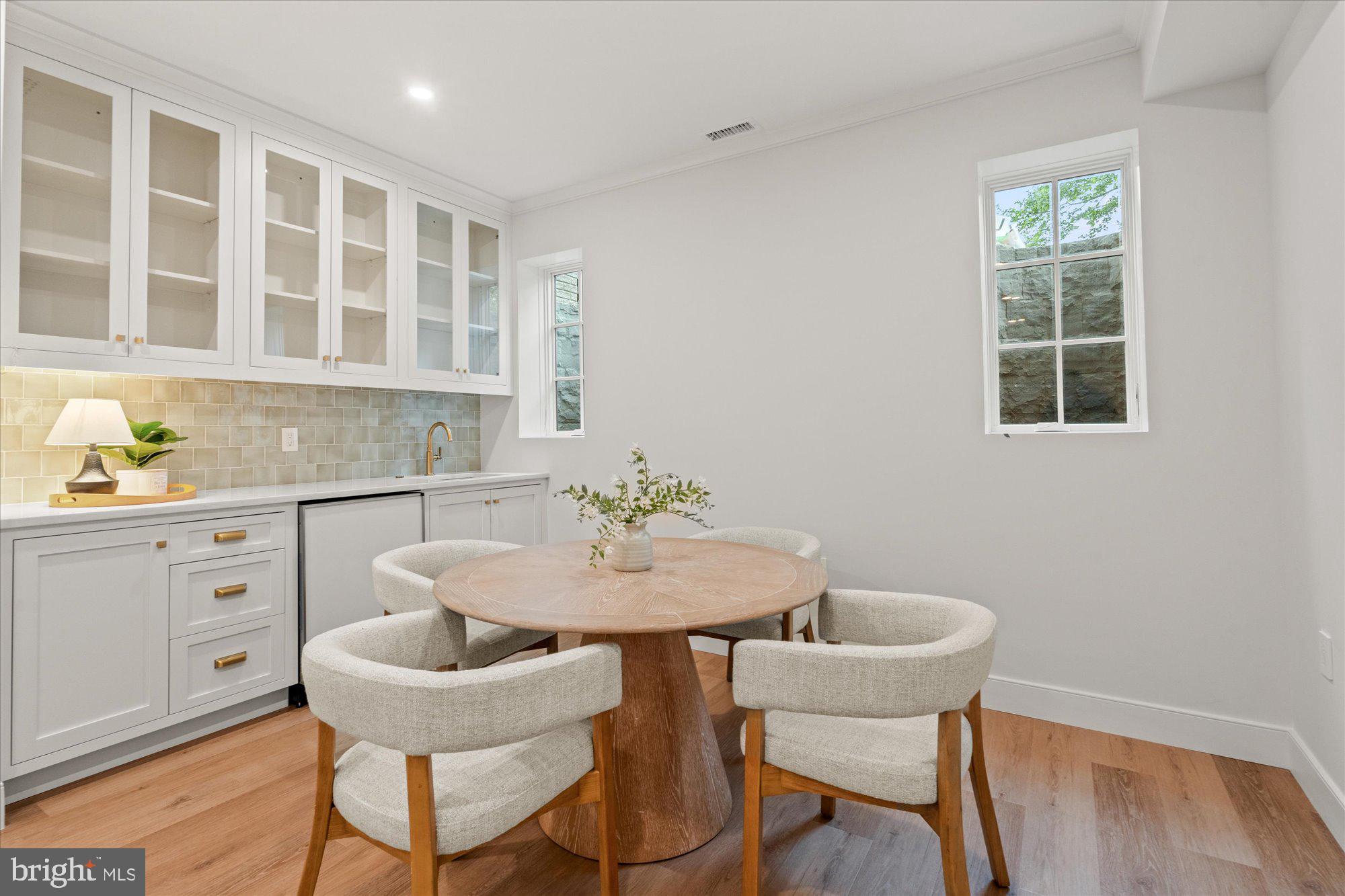 BRADDOCK HEIGHTS - Residential