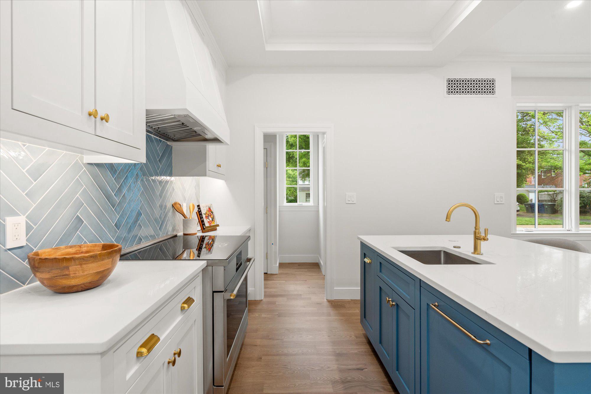 BRADDOCK HEIGHTS - Residential