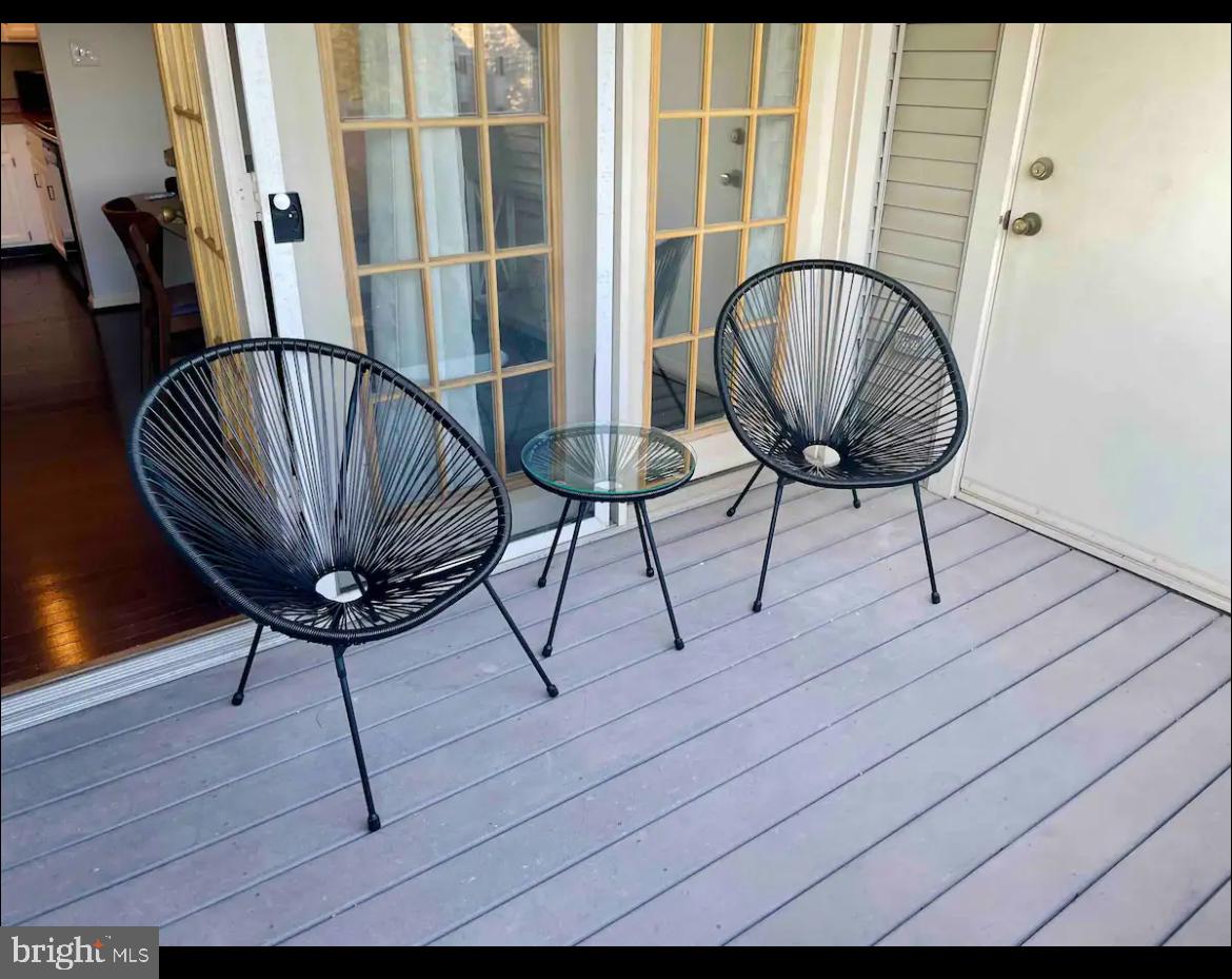 OLD FARM STATION - Residential Lease