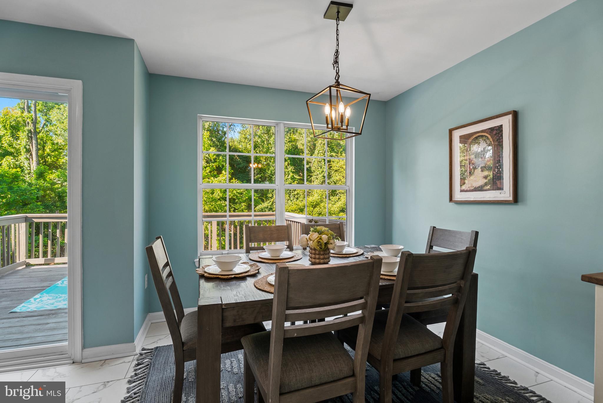 HUNTERS CROSSING - Residential