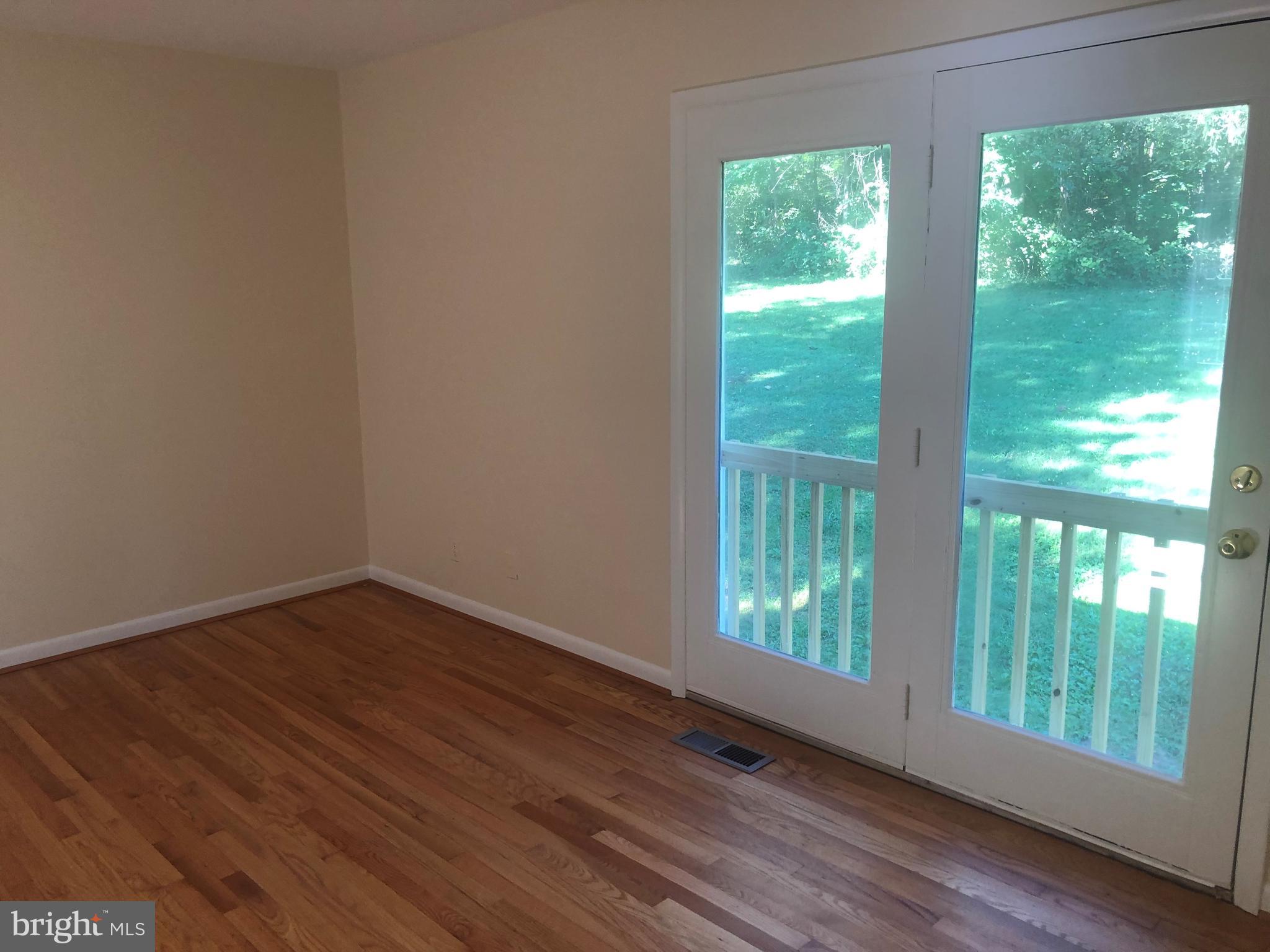 VALLEVUE - Residential Lease