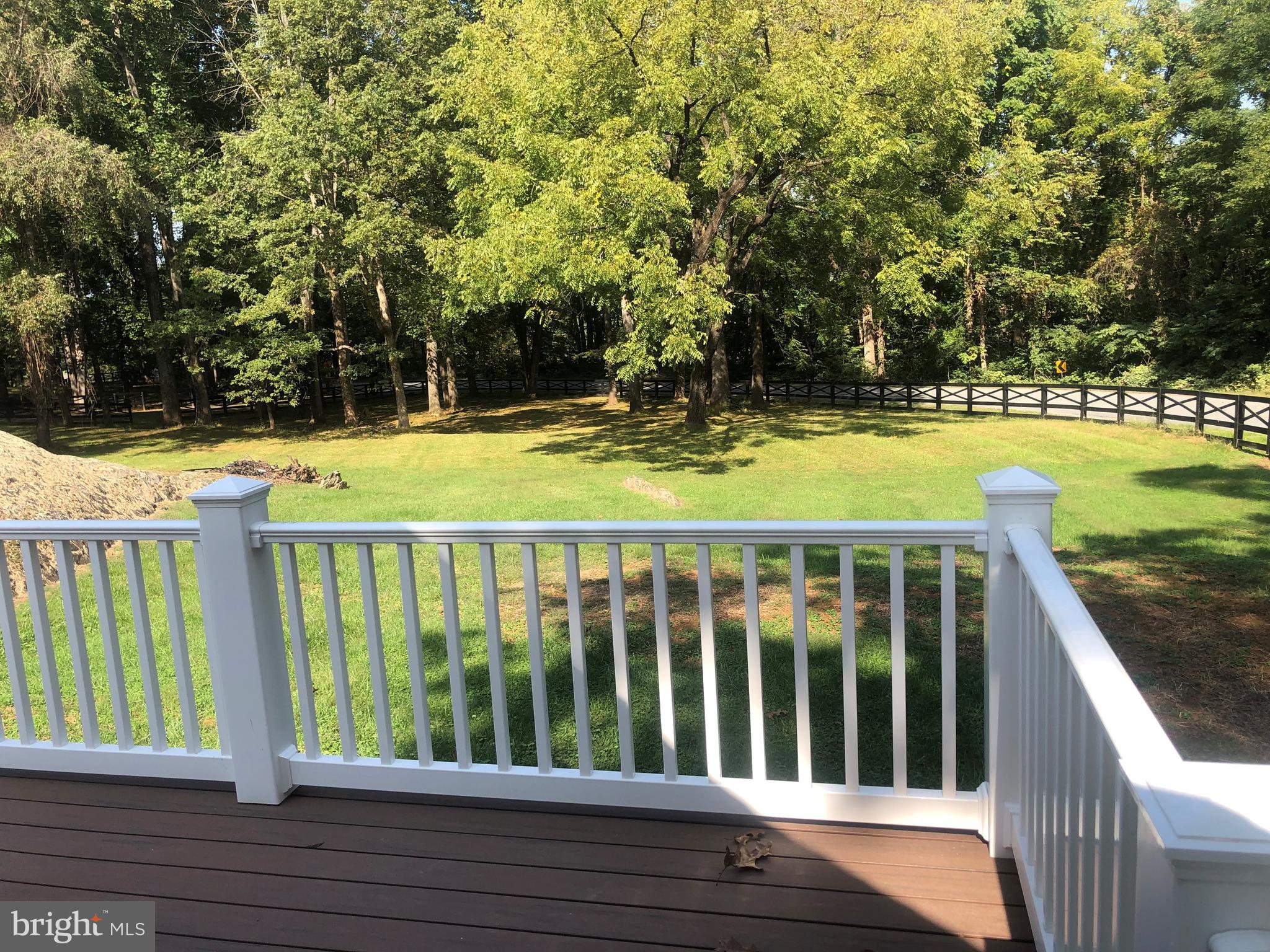 VALLEVUE - Residential Lease