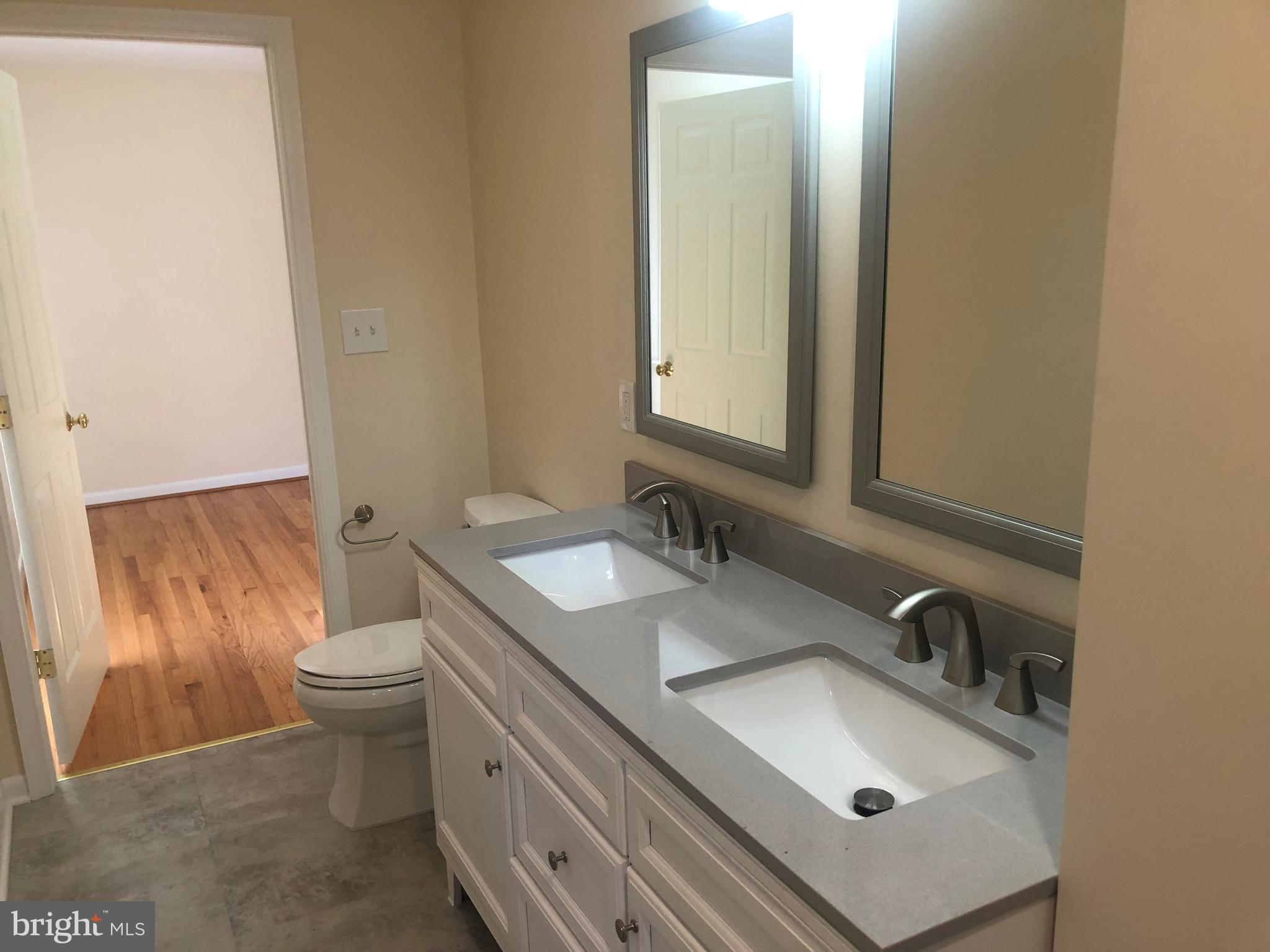 VALLEVUE - Residential Lease