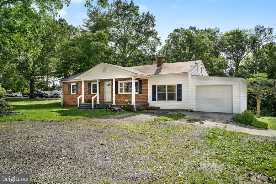 One level living on the desirable Apple Pie Ridge Road. Only minutes to the Winchester Medical Center and shopping. Situated on over half an acre this 3 bedroom 2 bath home with unfinished basement has lots of potential. With some TLC this would be a a great starter or retirement home. Home has extra front entrance on one end. Outside shed conveys. Home is sold "AS IS" Any inspections are for informational purposes only.