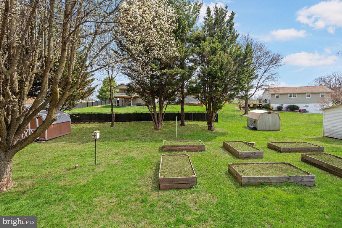 NONE, RURAL - Residential