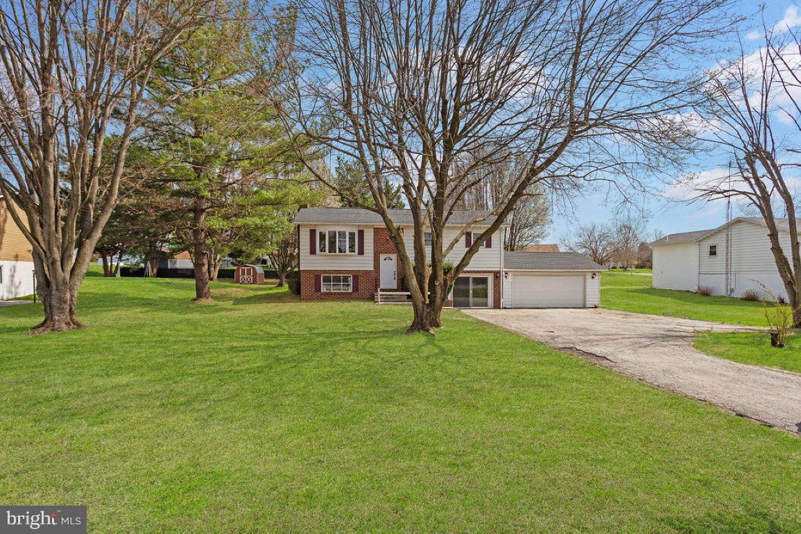 NONE, RURAL - Residential