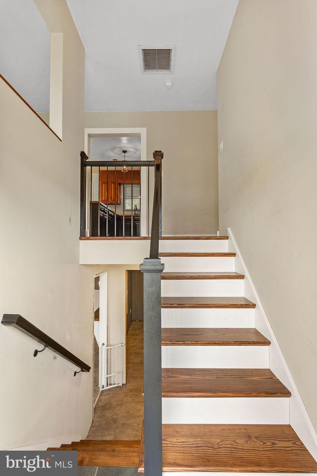 NONE, RURAL - Residential