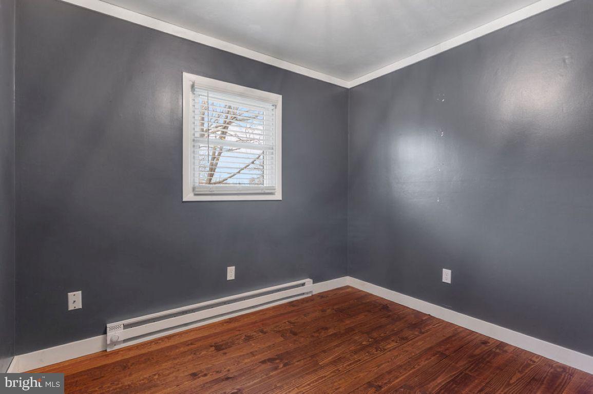 NONE, RURAL - Residential