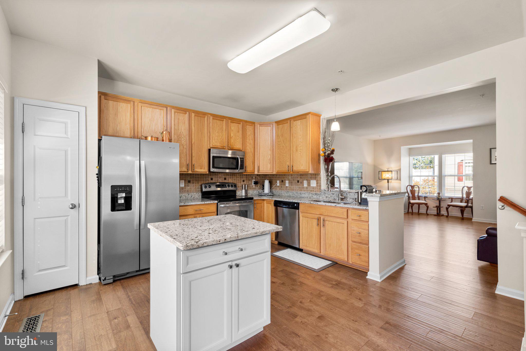 DORSEY CROSSING - Residential