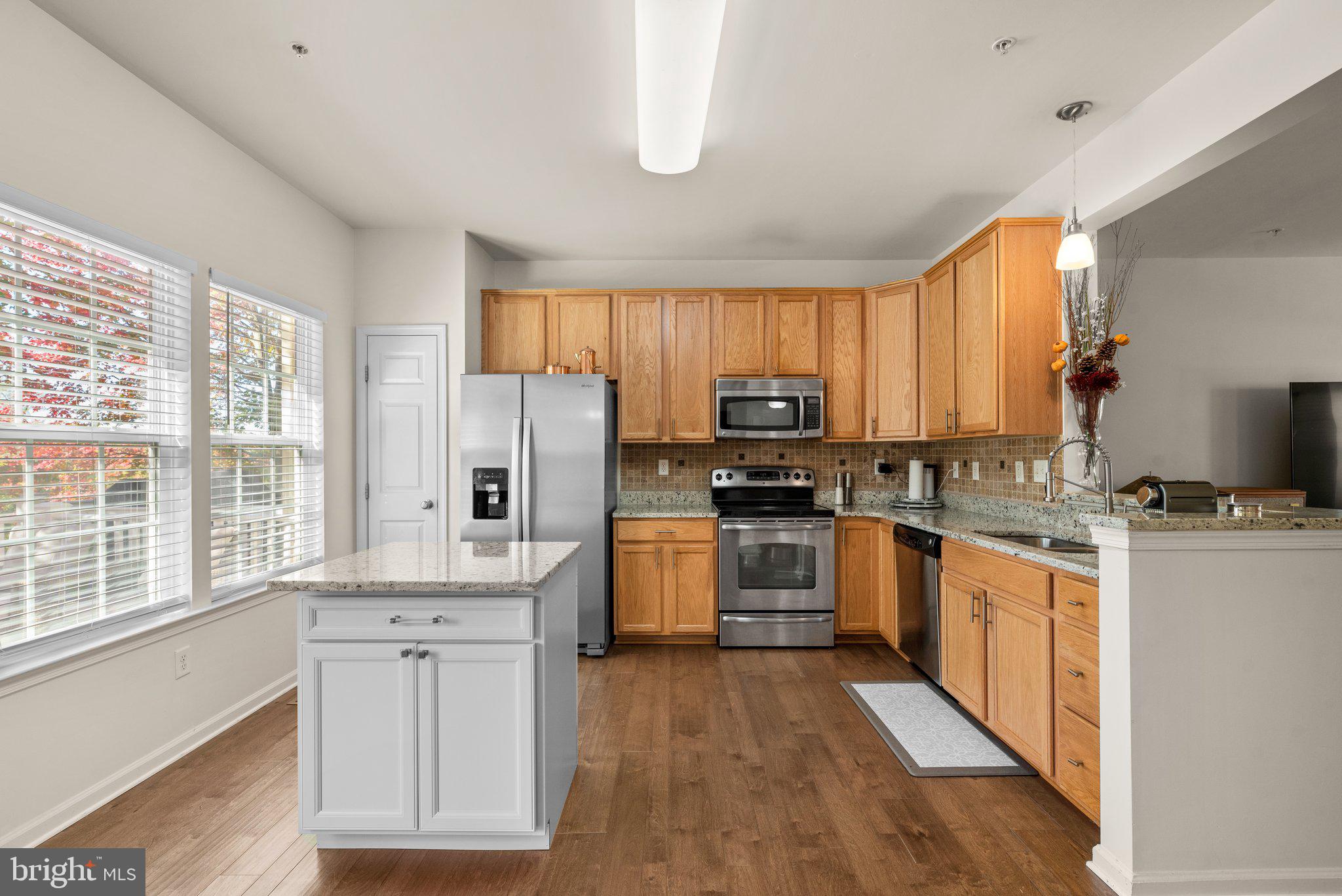 DORSEY CROSSING - Residential