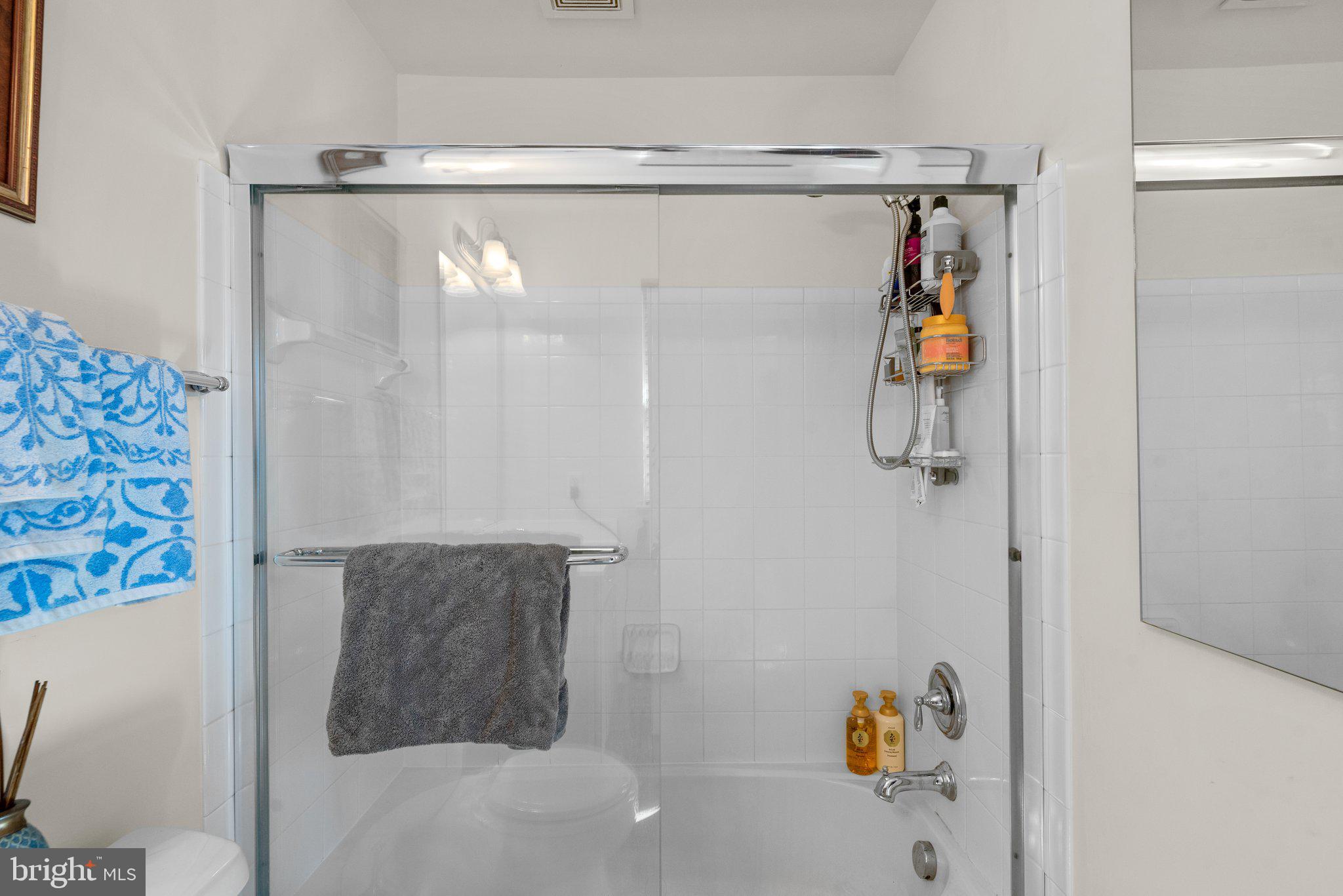 DORSEY CROSSING - Residential