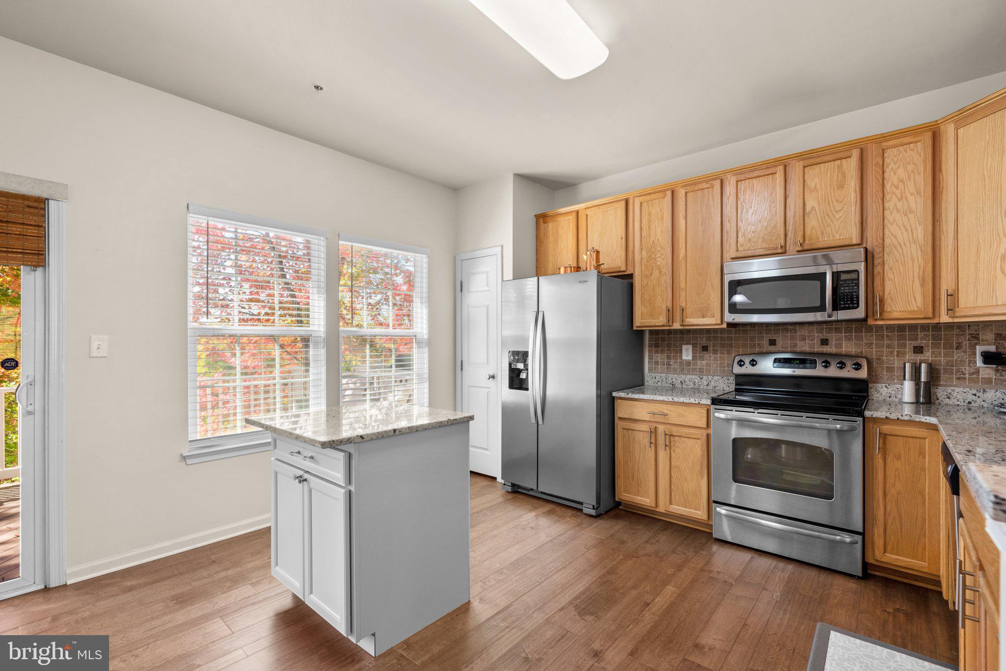 DORSEY CROSSING - Residential