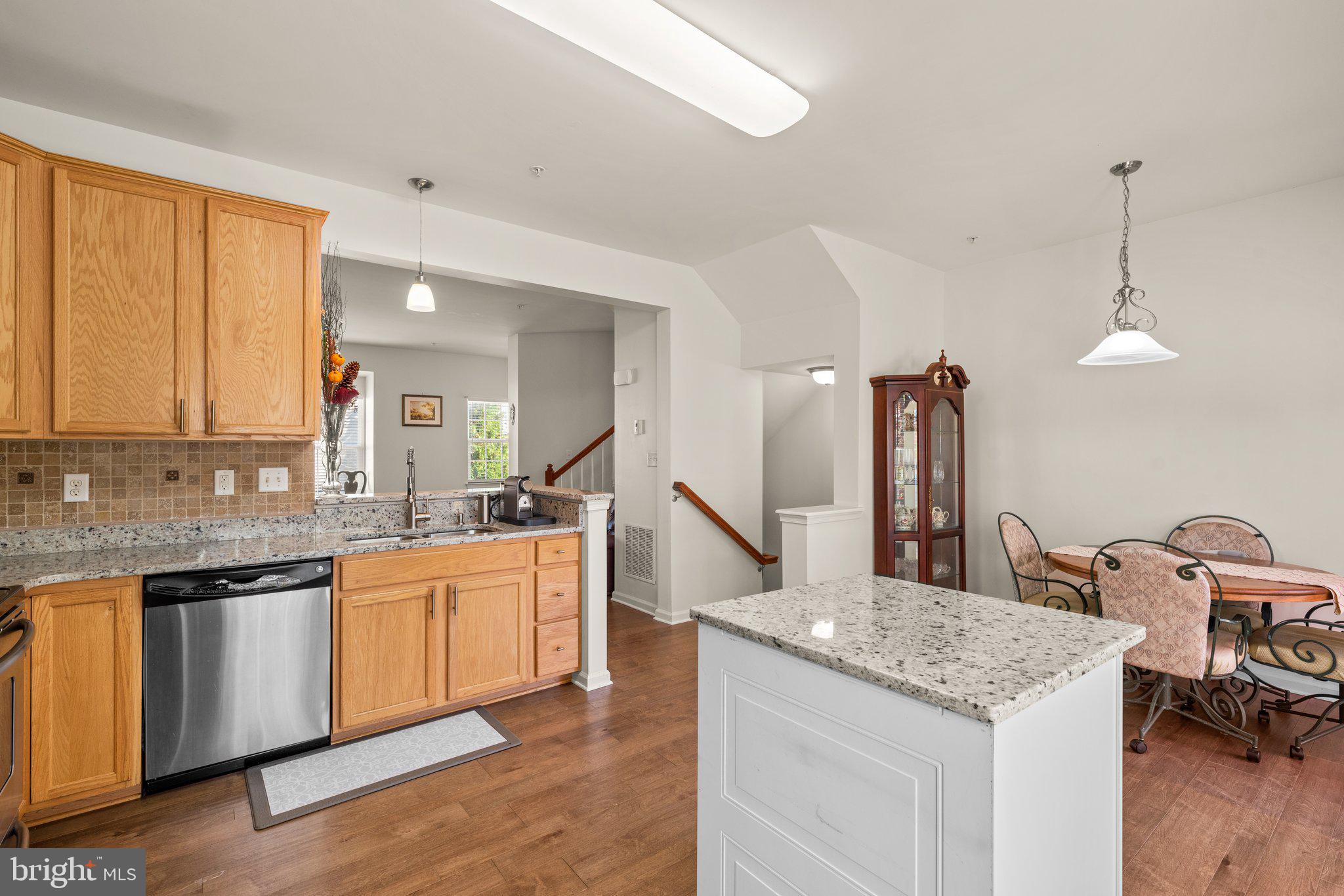 DORSEY CROSSING - Residential