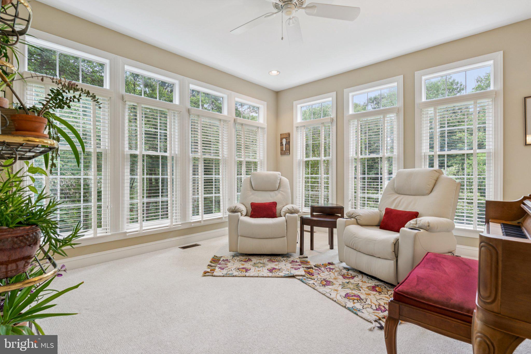 MIDSUMMER HILL - Residential