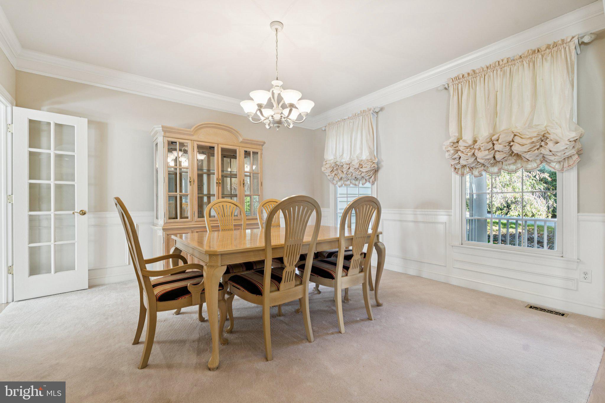 MIDSUMMER HILL - Residential