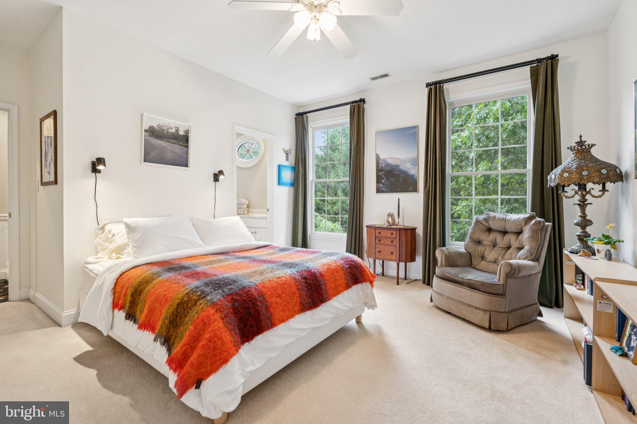 MIDSUMMER HILL - Residential