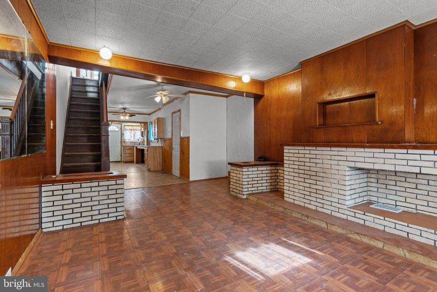 This well-maintained Port Richmond home is exactly what you’ve been searching for. Step inside to find high ceilings and a bright, inviting main level featuring a convenient powder room and laundry area. The kitchen offers plenty of countertop space and opens to a private, fenced-in rear yard. Upstairs, you’ll find three comfortable bedrooms, including a spacious primary with abundant natural light and generous closet space. A full hallway bathroom completes the second floor. The unfinished basement provides great storage or future potential to finish for extra living space. Located in the heart of Port Richmond, the neighborhood continues to grow with exciting new construction, popular local spots, and convenient access to public transportation, shopping, and major routes. Don’t miss your chance to make this charming home yours - schedule your showing today!