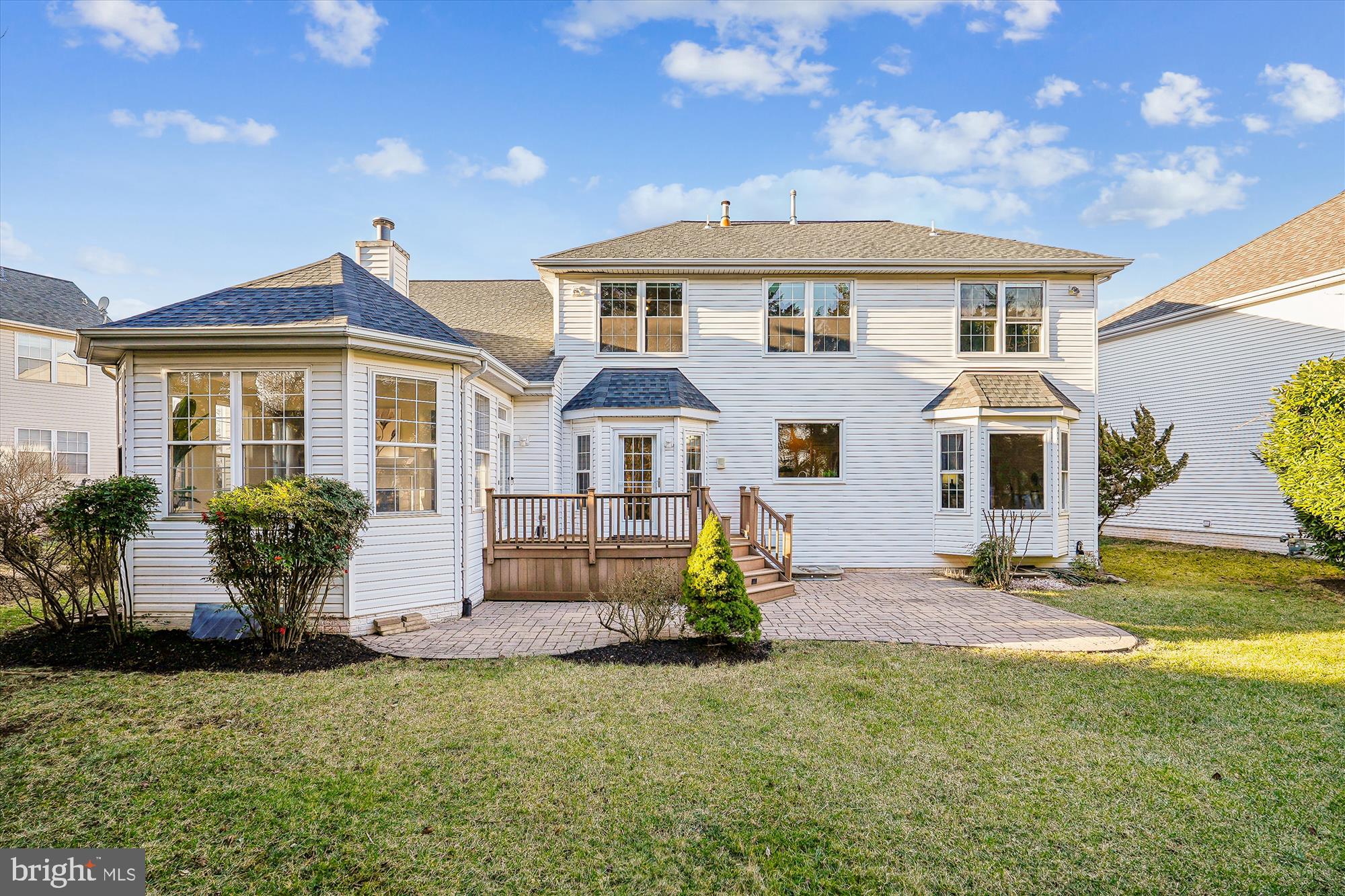 ASHBURN VILLAGE - Residential