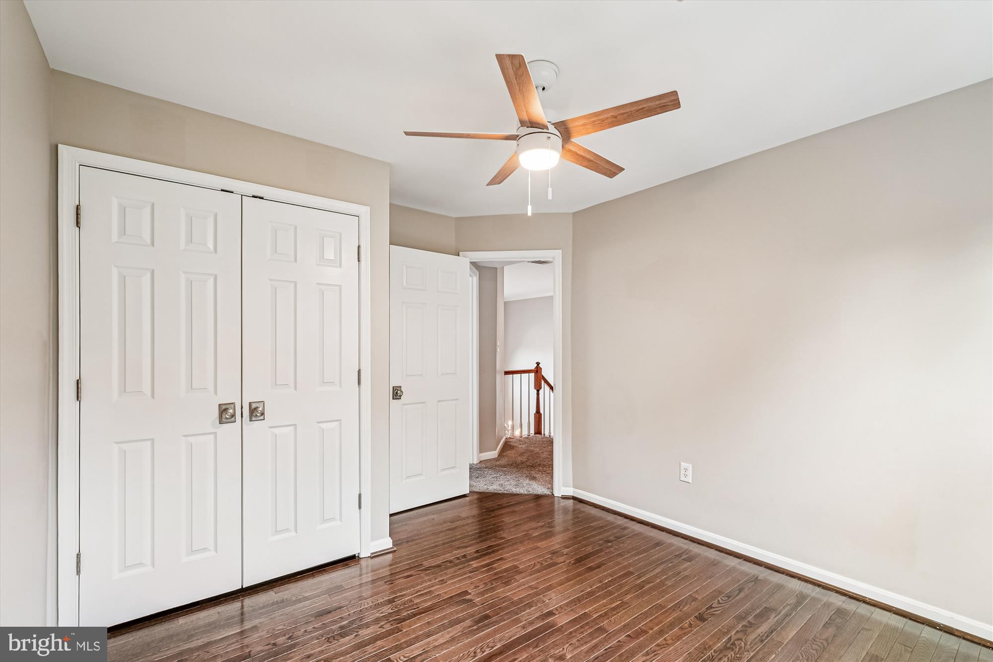 ASHBURN VILLAGE - Residential