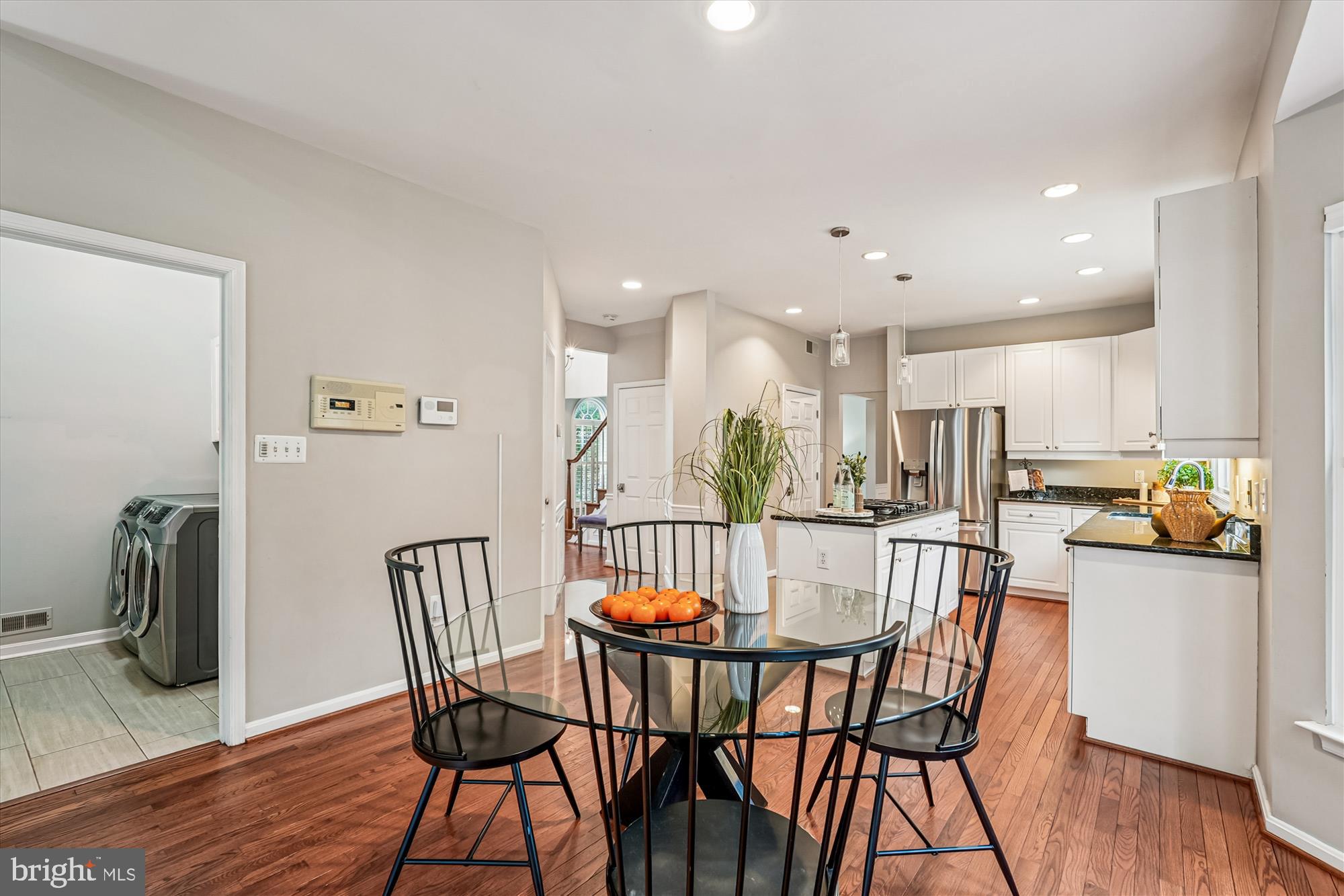 ASHBURN VILLAGE - Residential