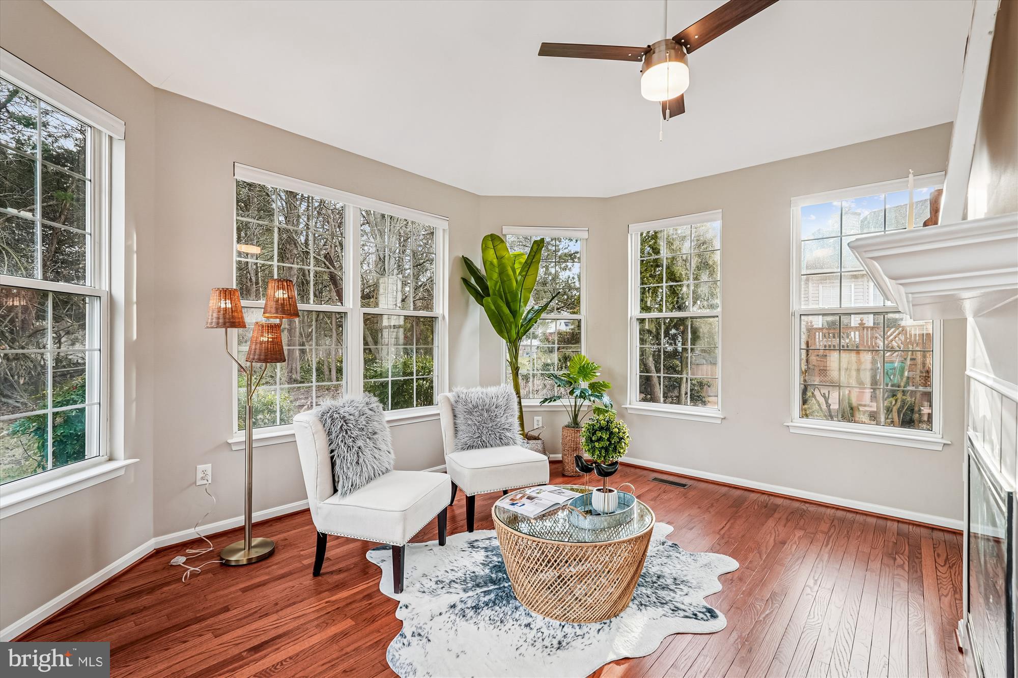 ASHBURN VILLAGE - Residential