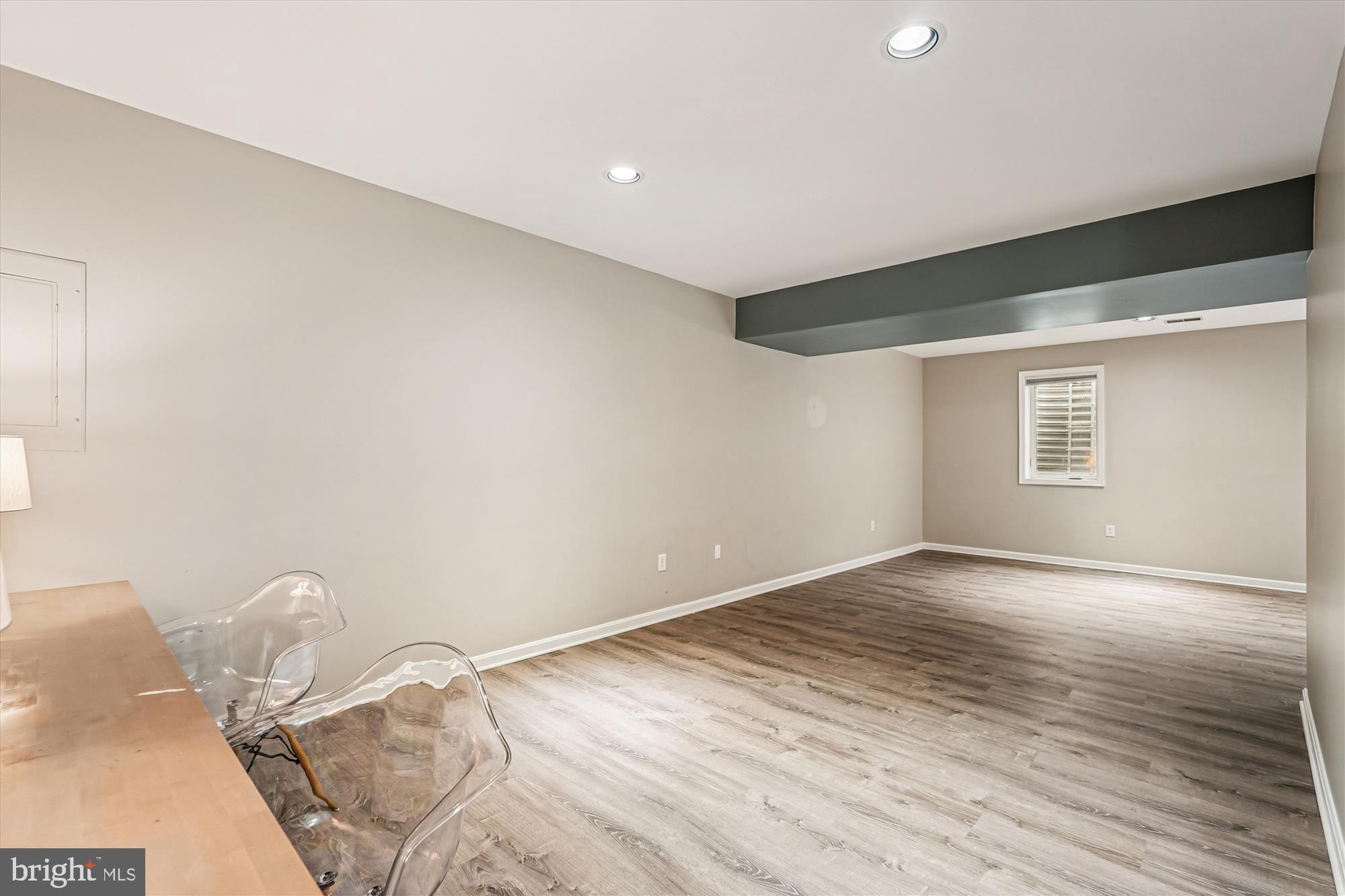 ASHBURN VILLAGE - Residential