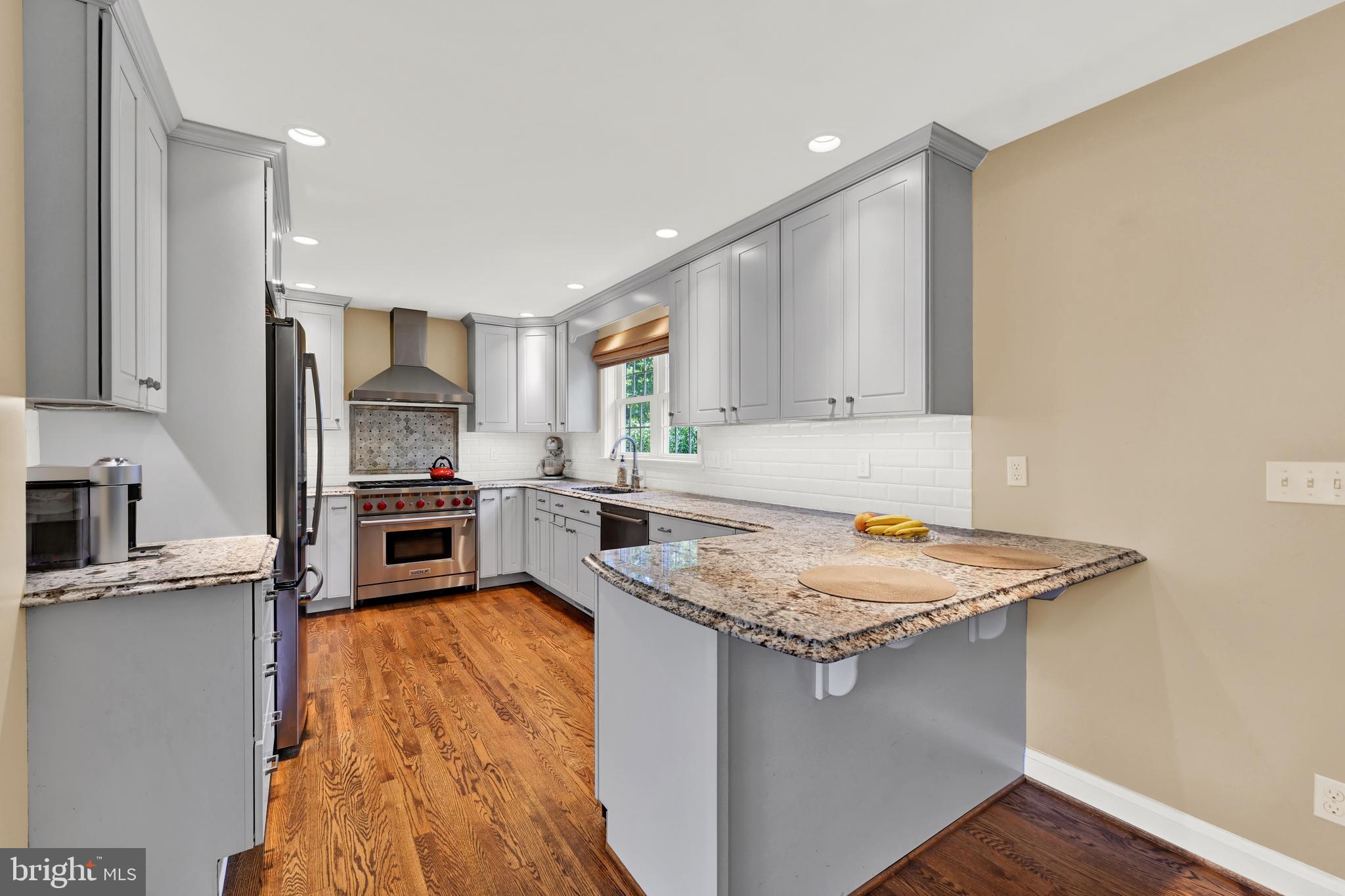 NORTHAMPTON - Residential